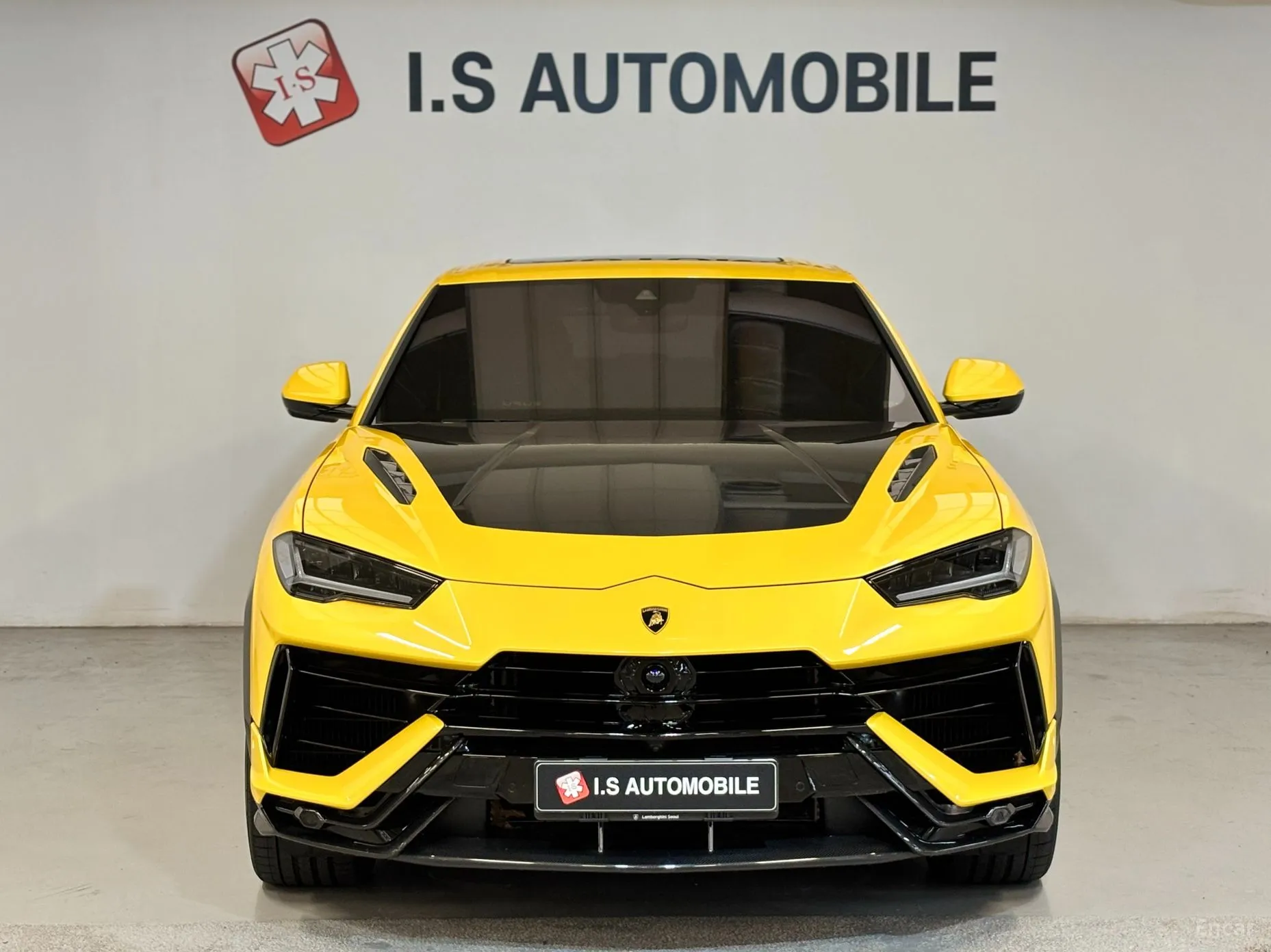 Lamborghini Urus превью 2