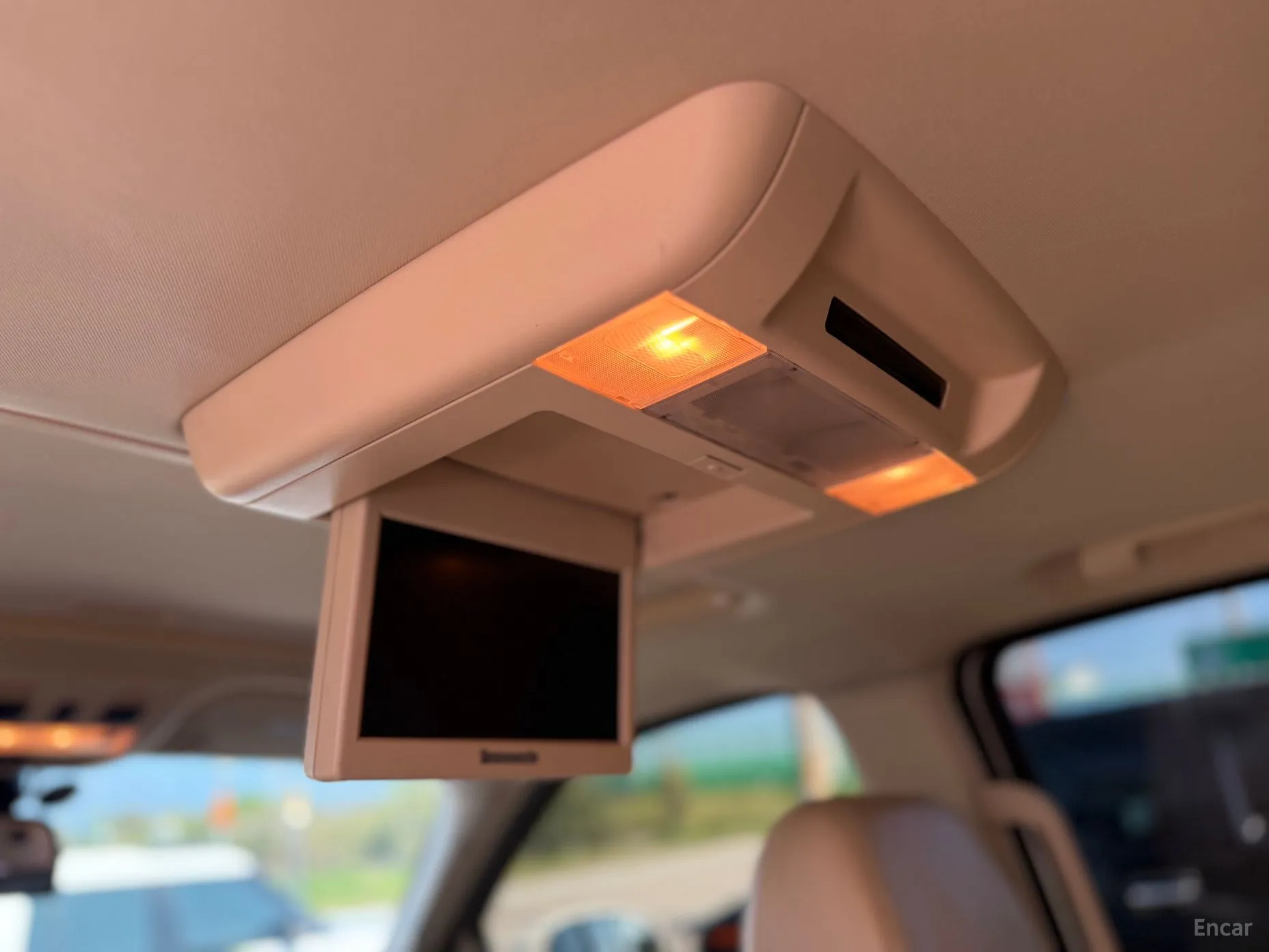 Cadillac Escalade превью 11