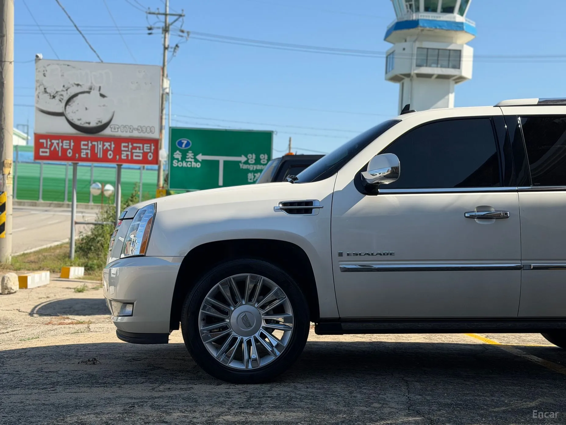 Cadillac Escalade превью 3