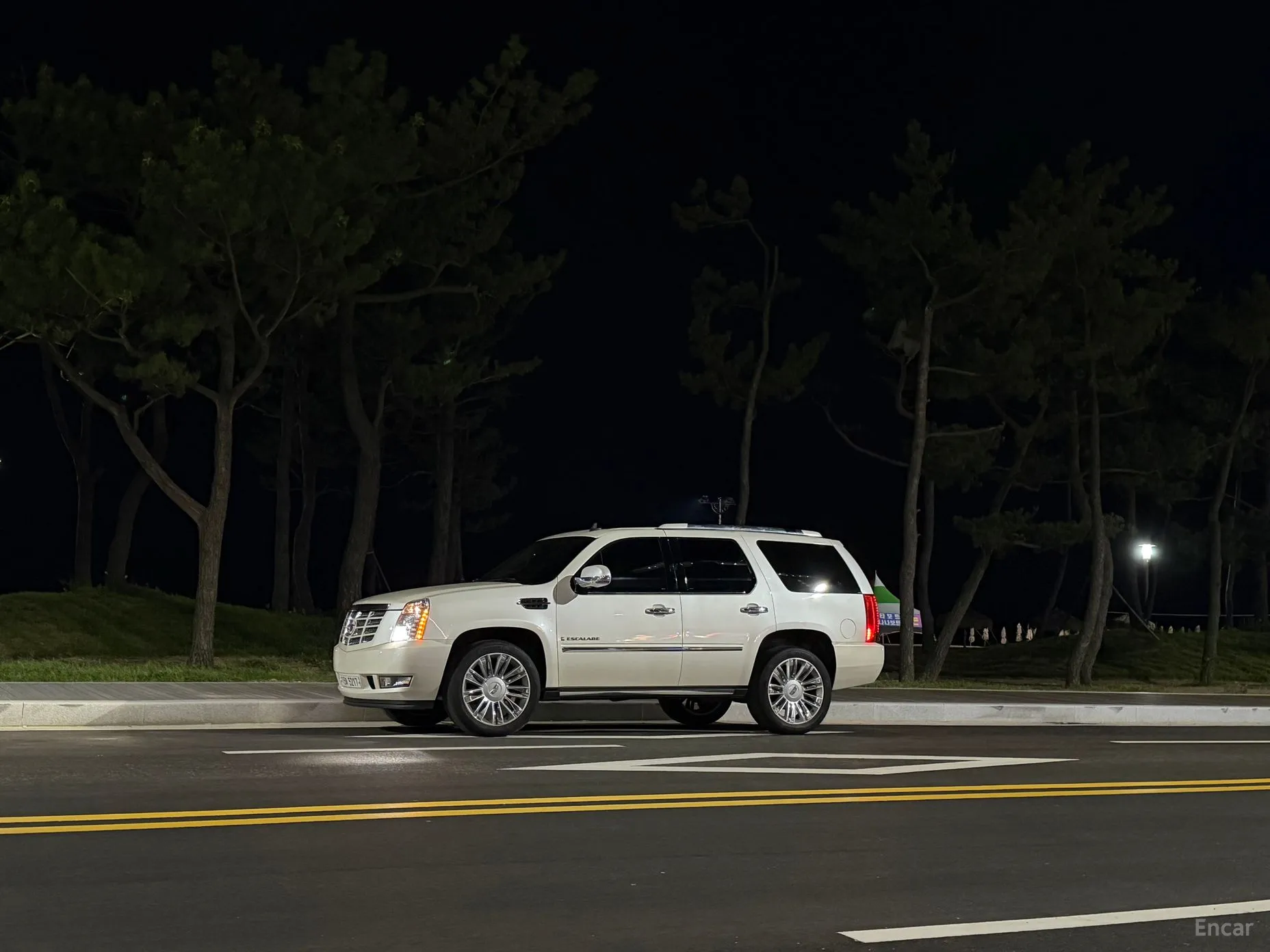 Cadillac Escalade превью 4