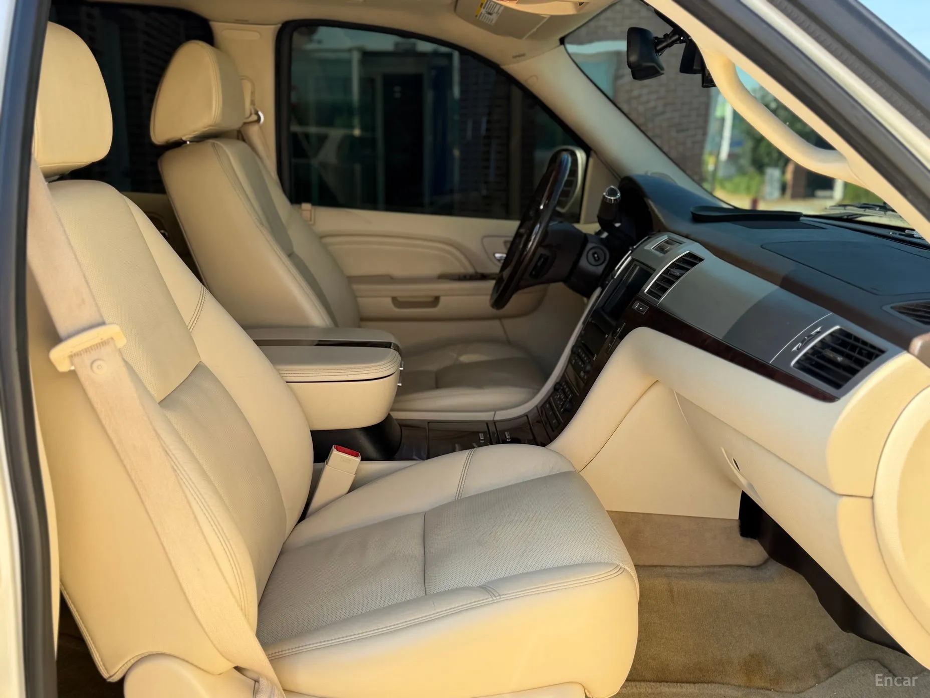 Cadillac Escalade превью 8