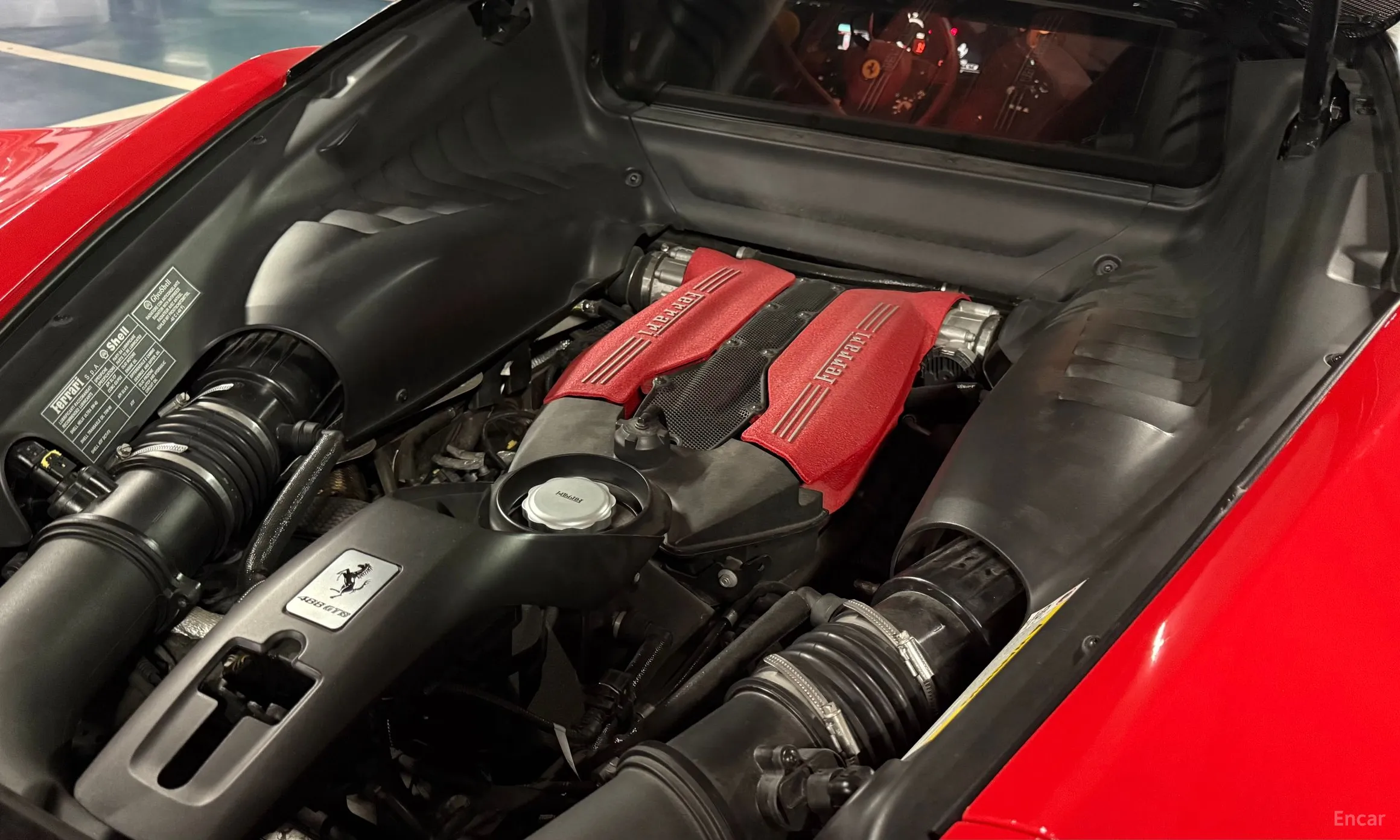 Ferrari 488 GTB превью 10