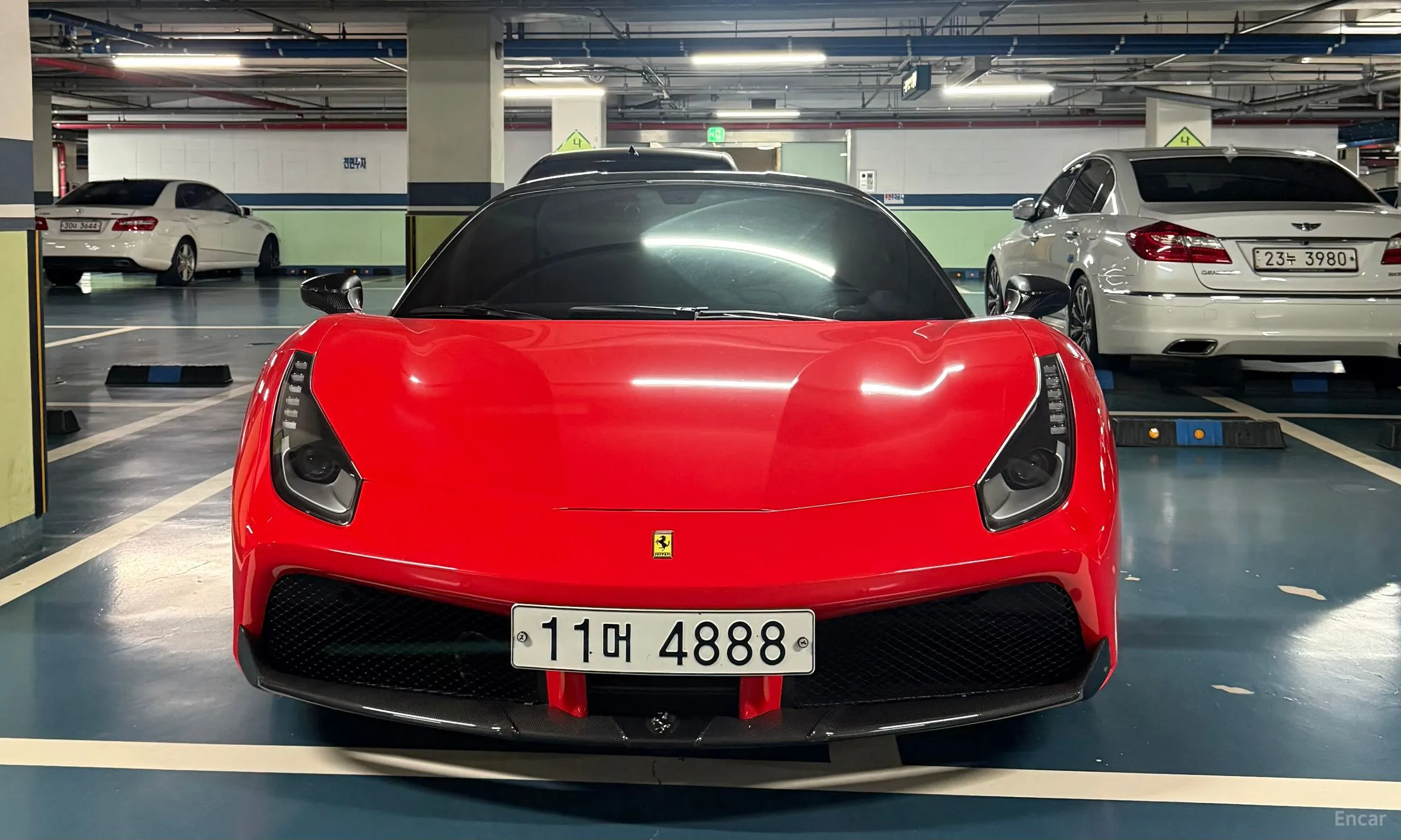 Ferrari 488 GTB превью 4