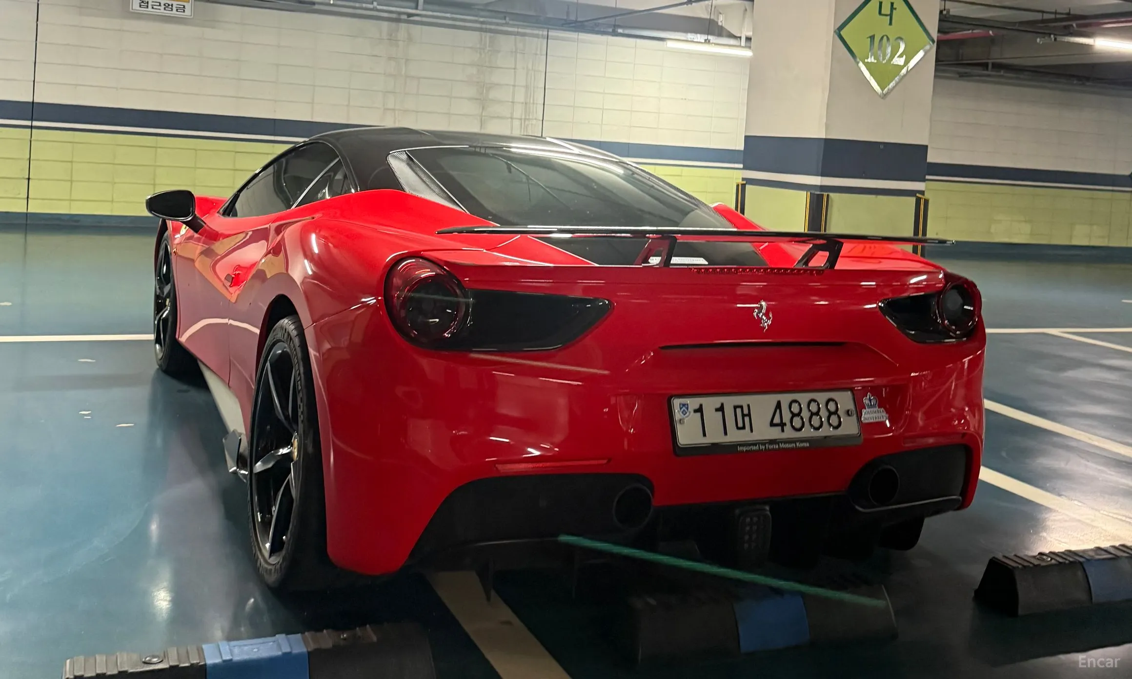 Ferrari 488 GTB превью 5