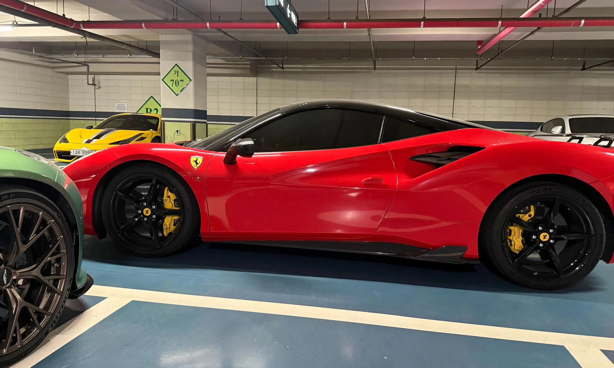Ferrari 488 GTB превью 7