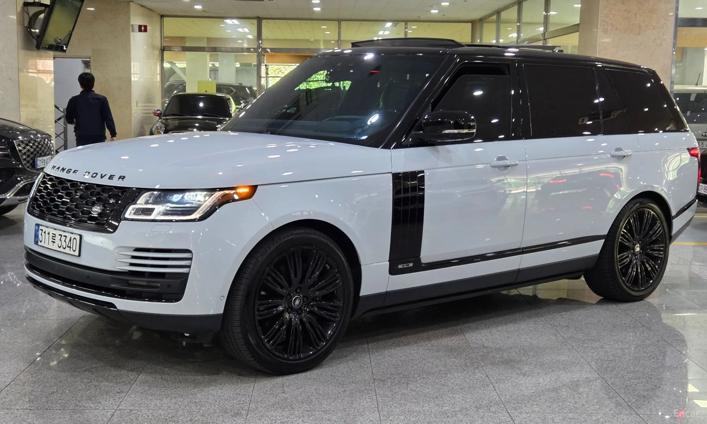 Range Rover 4th Generation