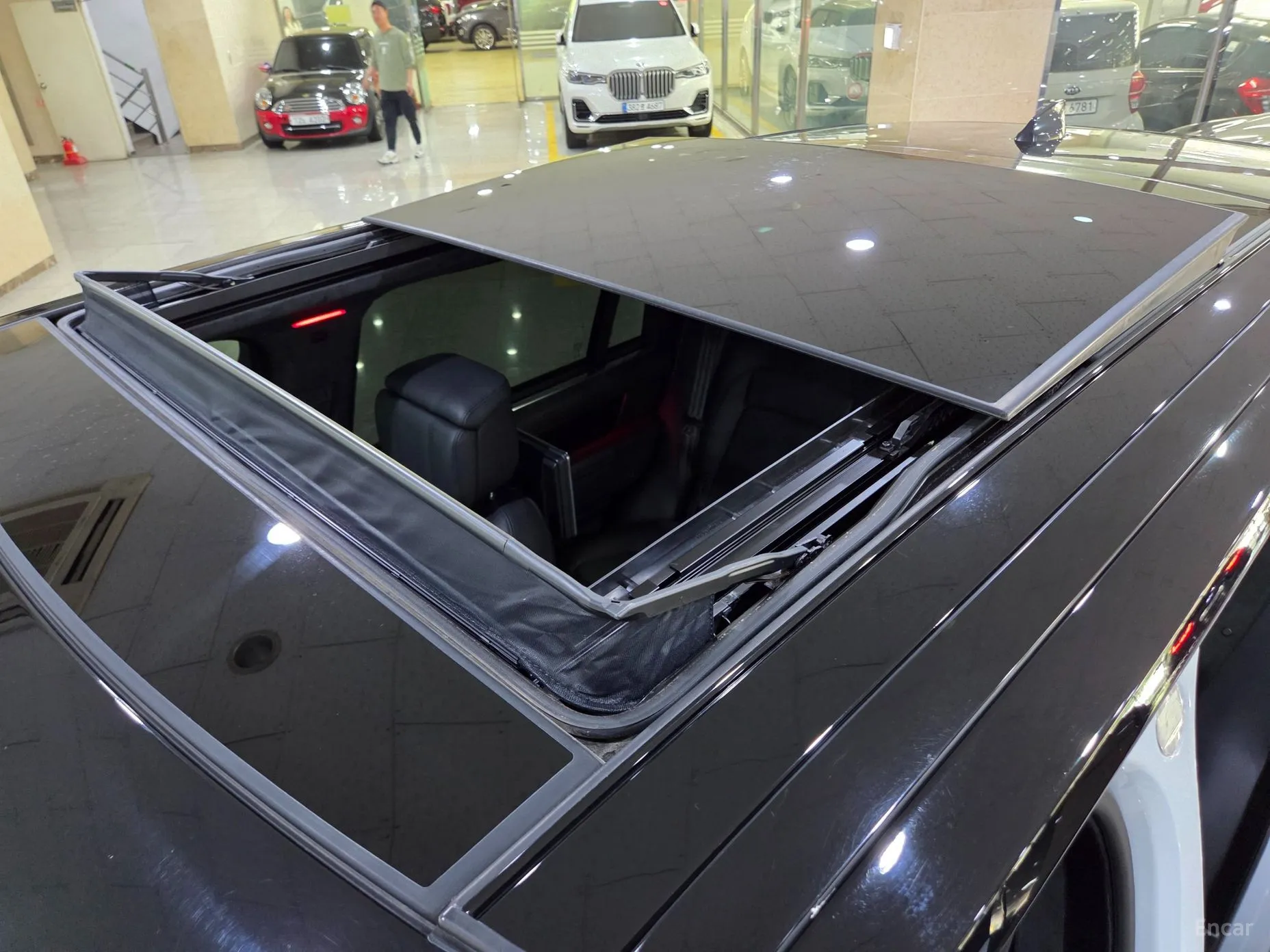 Land Rover Range Rover 4th Generation превью 20