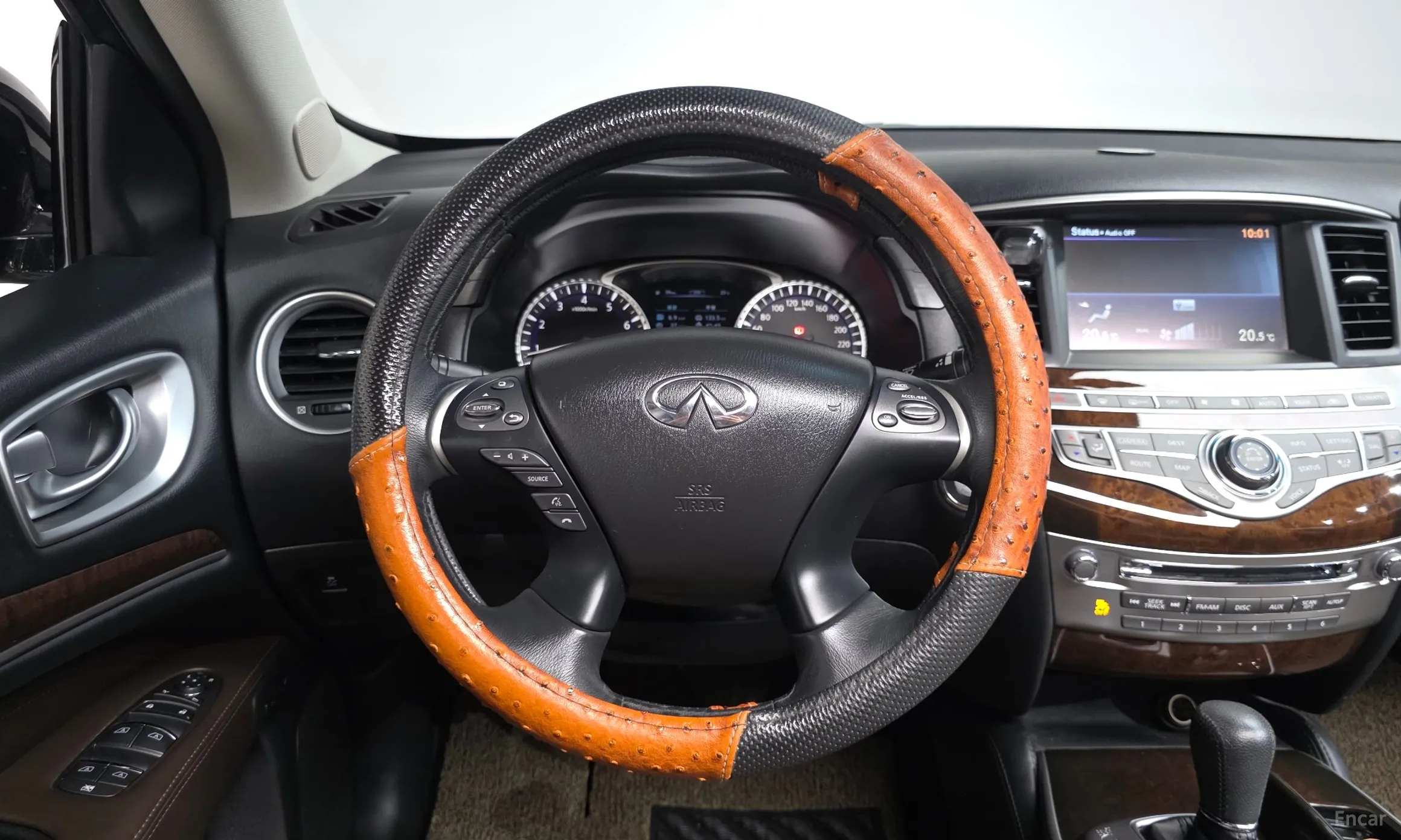 Infiniti QX60 превью 13