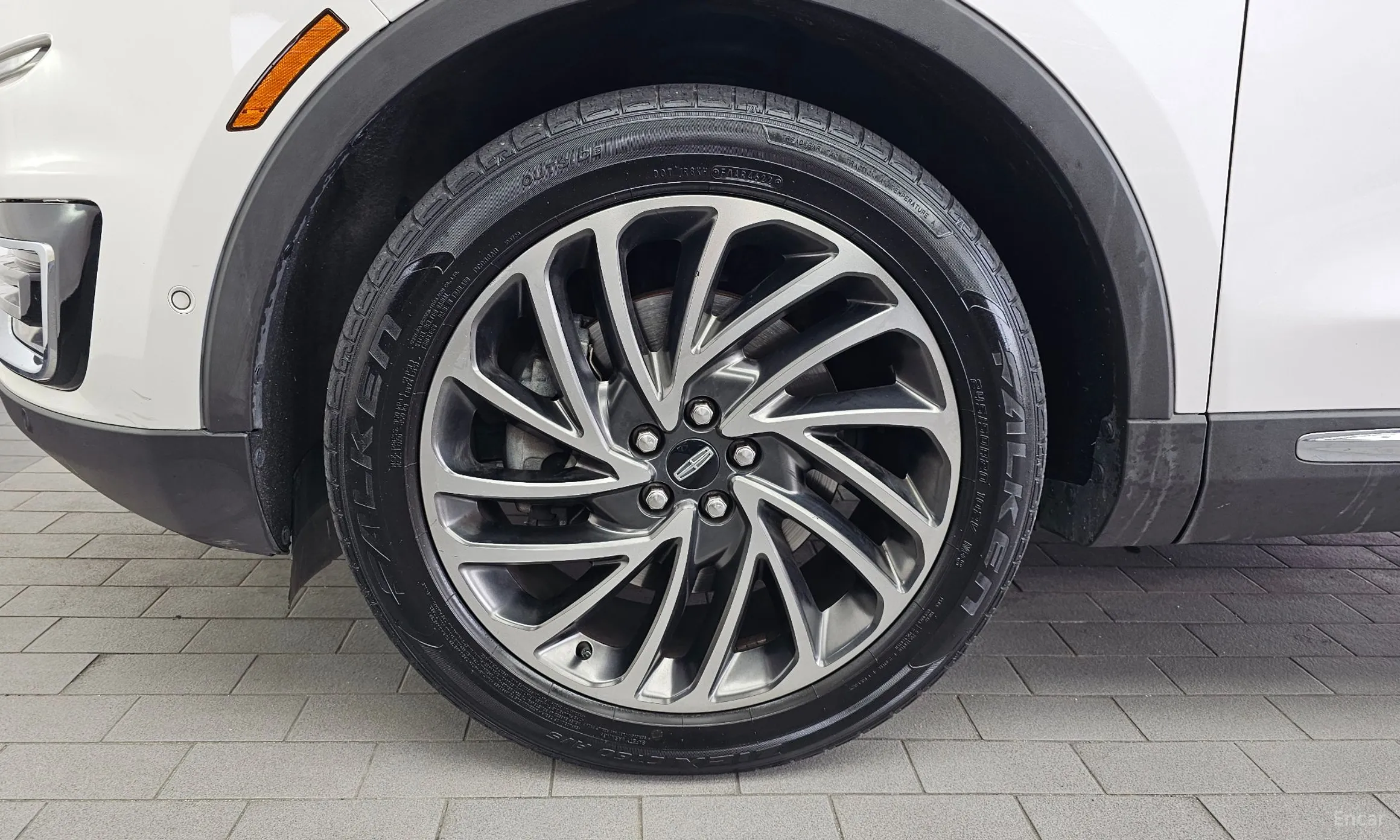 Lincoln Nautilus Gen 1 превью 5