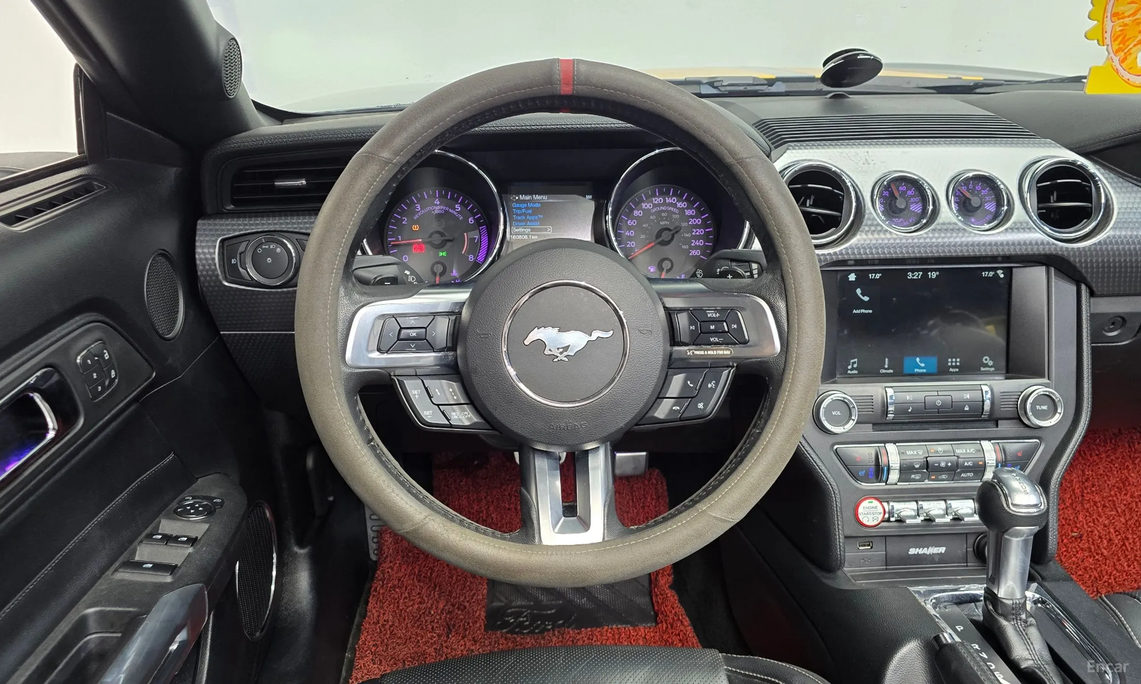 Ford Mustang превью 14