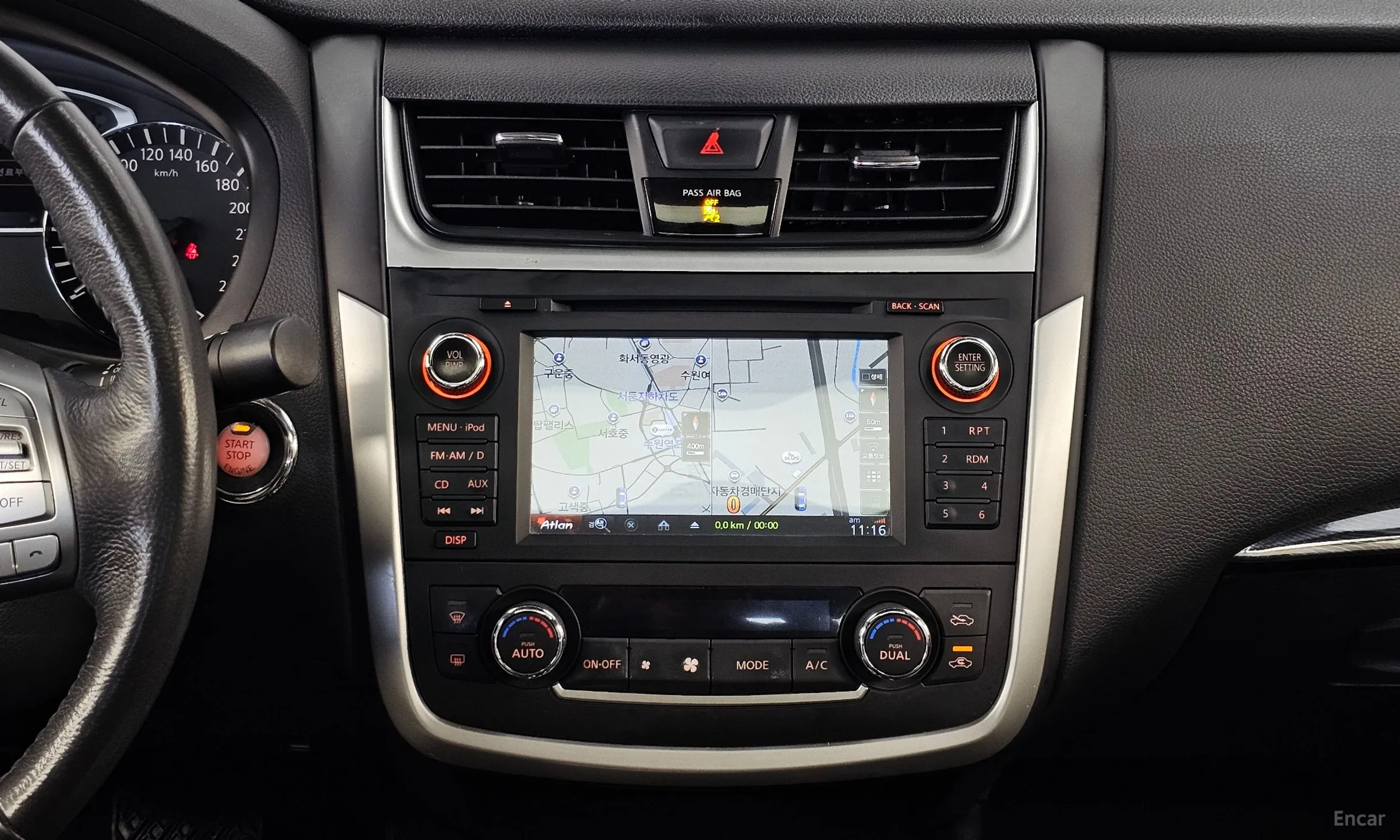 Nissan Altima превью 14