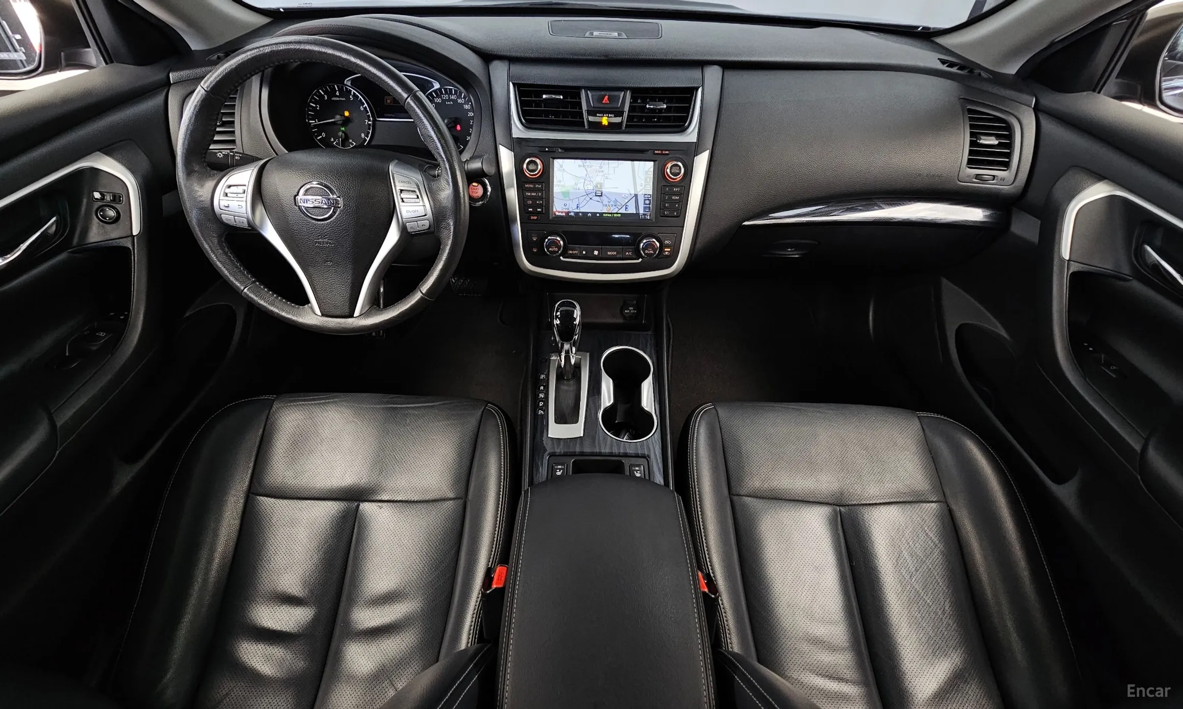 Nissan Altima превью 7