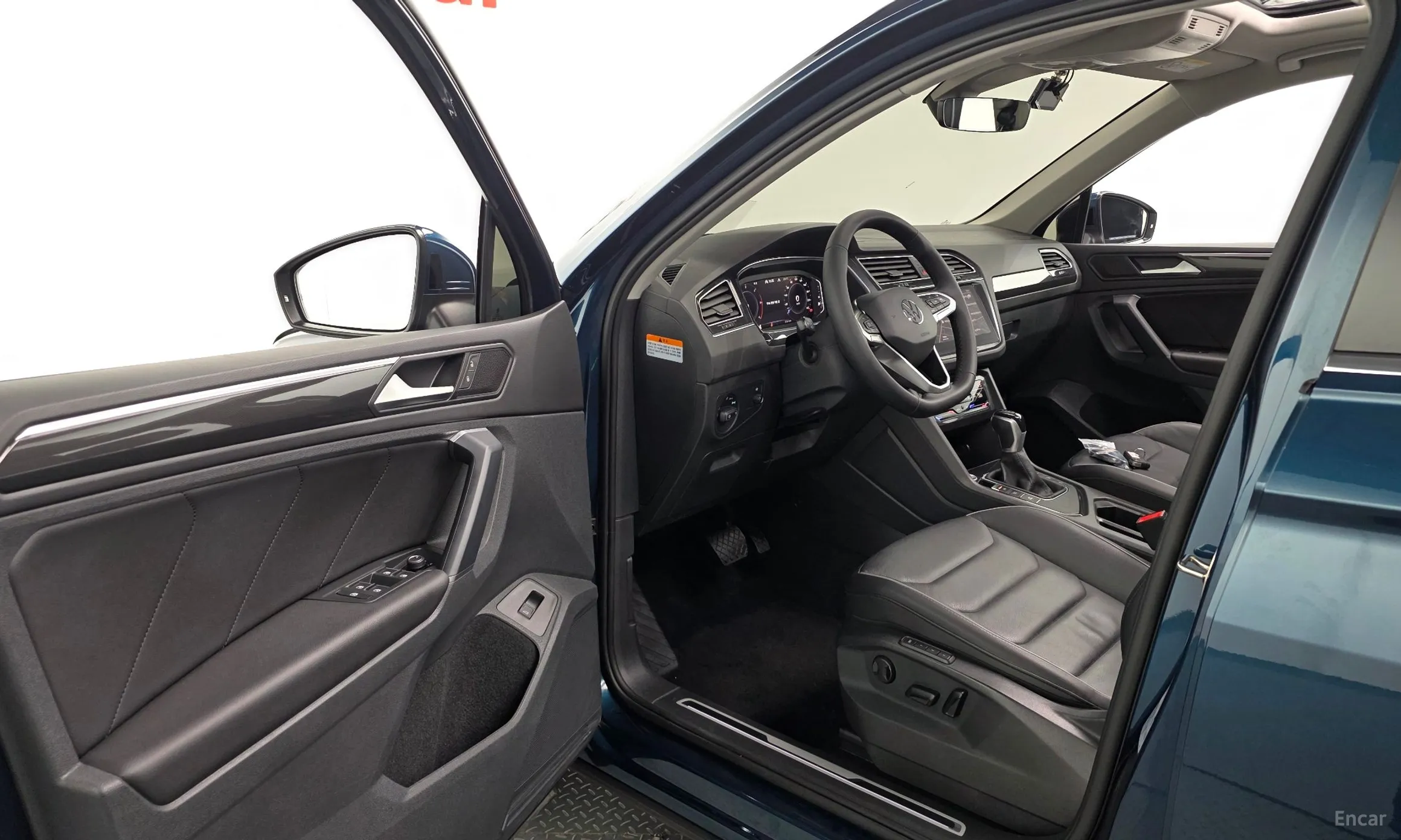 Volkswagen Tiguan 2nd Generation превью 10