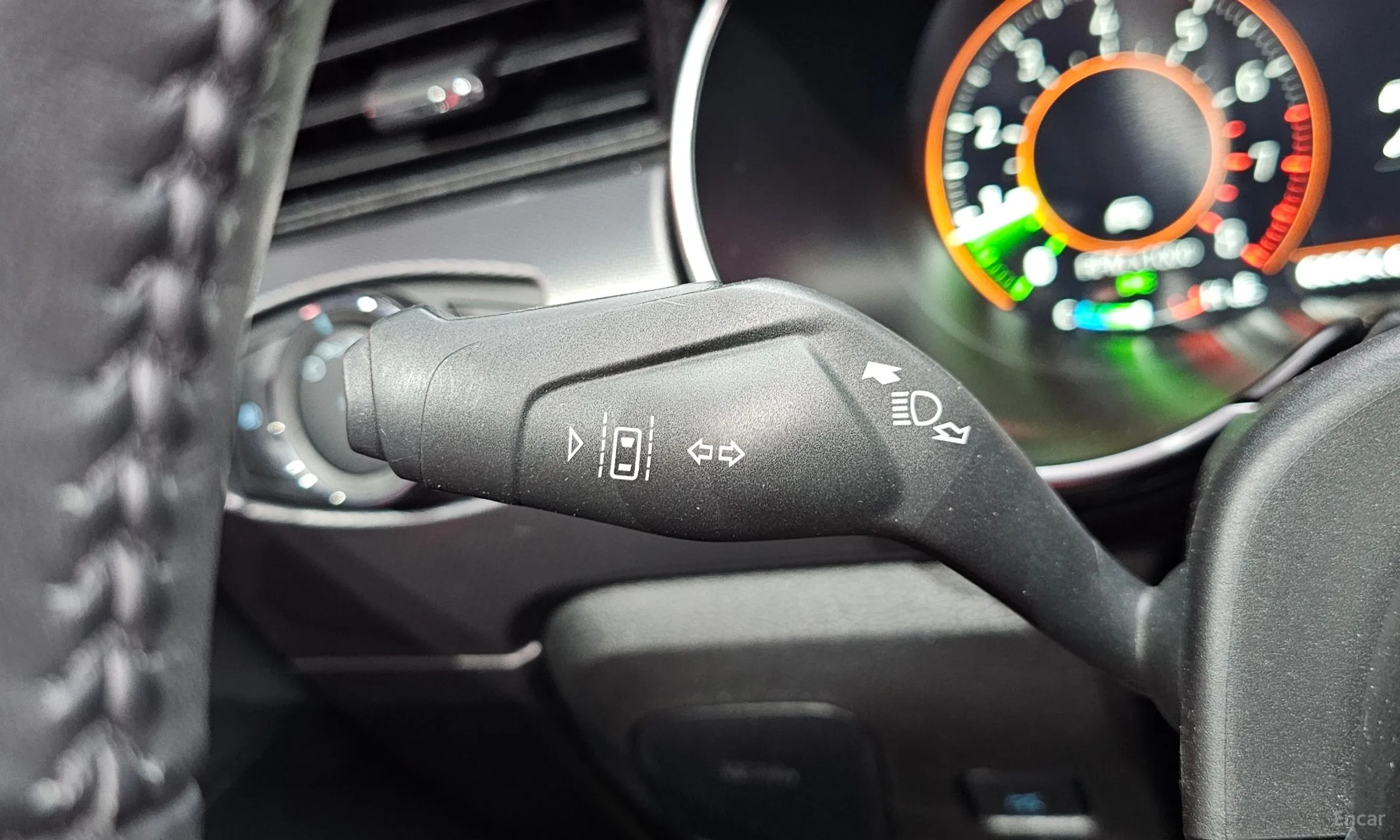 Ford Mustang превью 14