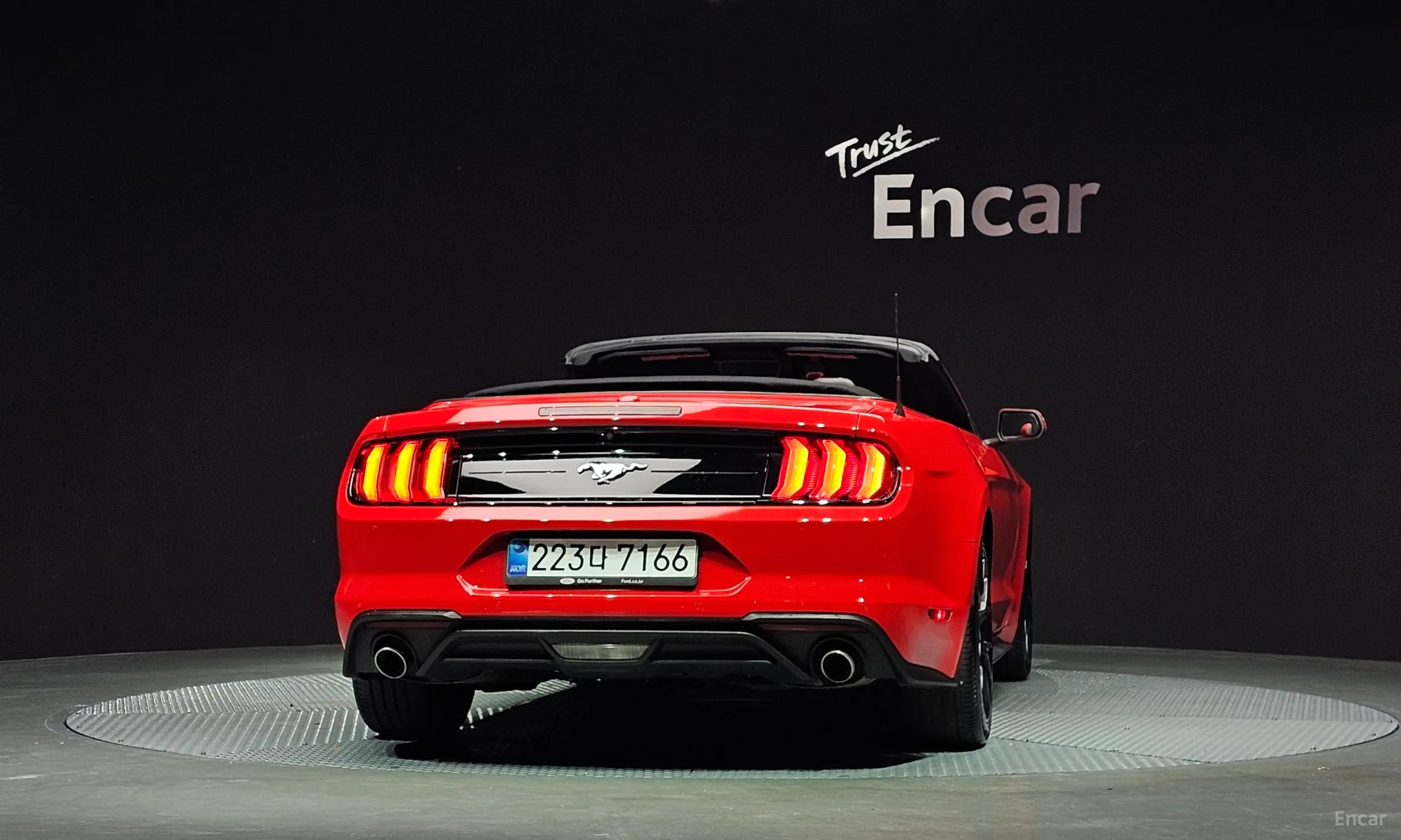 Ford Mustang превью 4