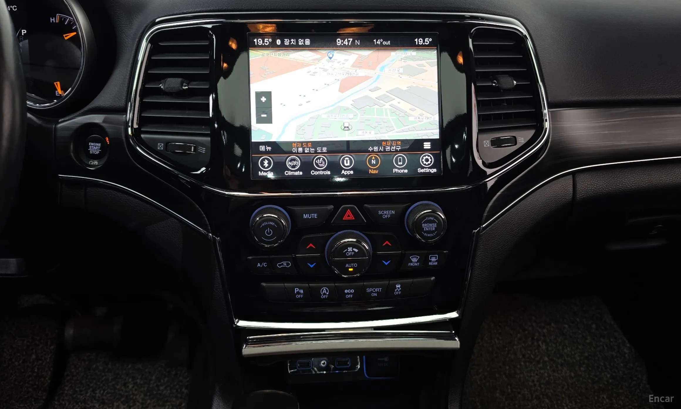 Jeep Grand Cherokee превью 14