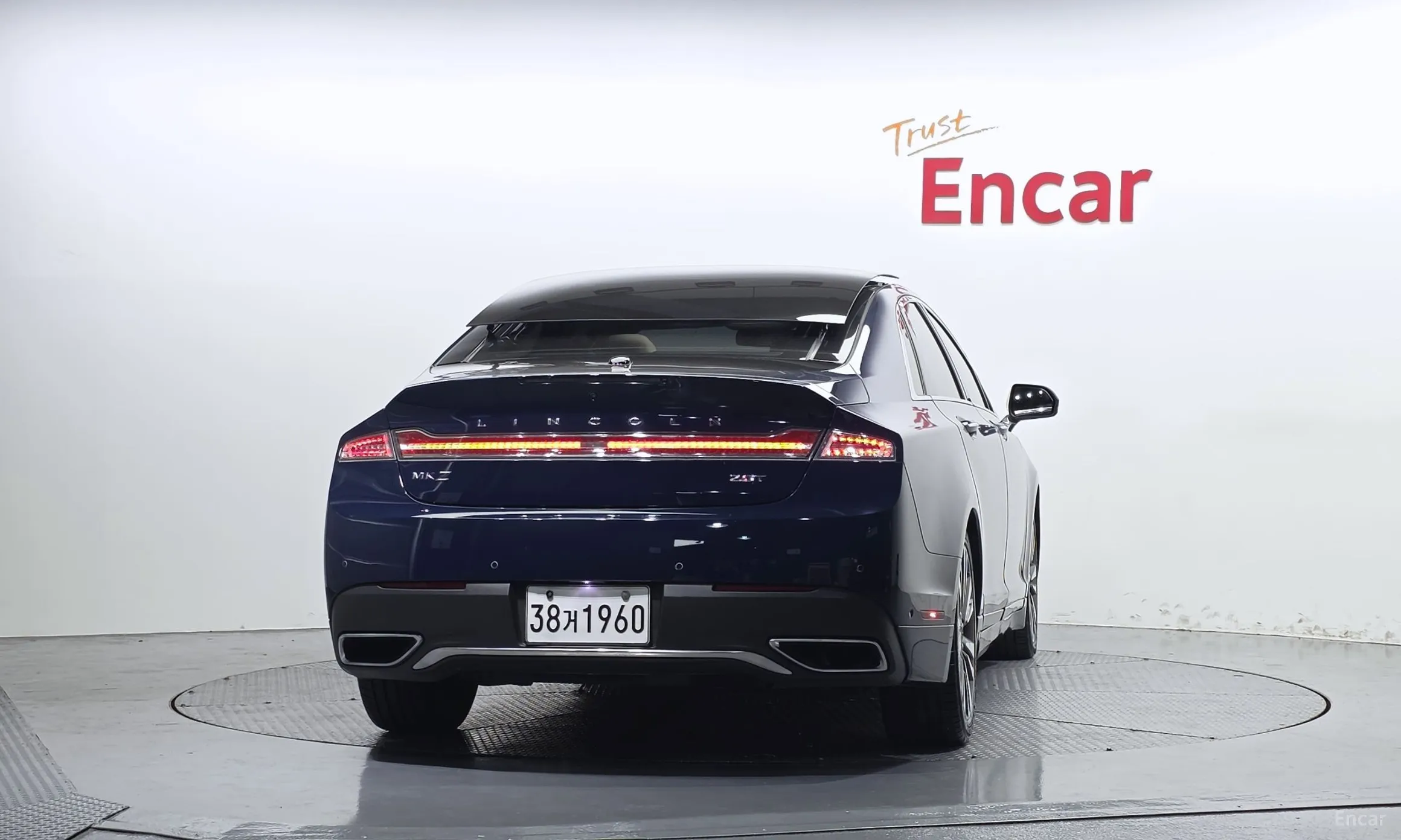 Lincoln New MKZ превью 4
