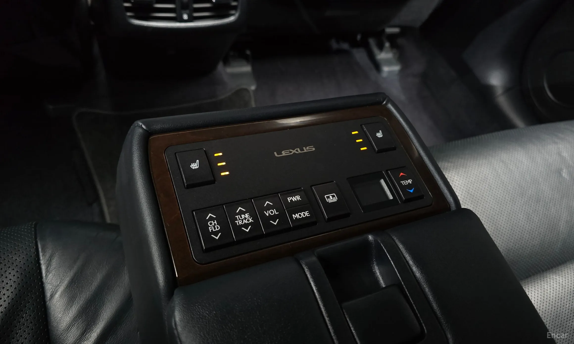 Lexus New ES300h превью 18