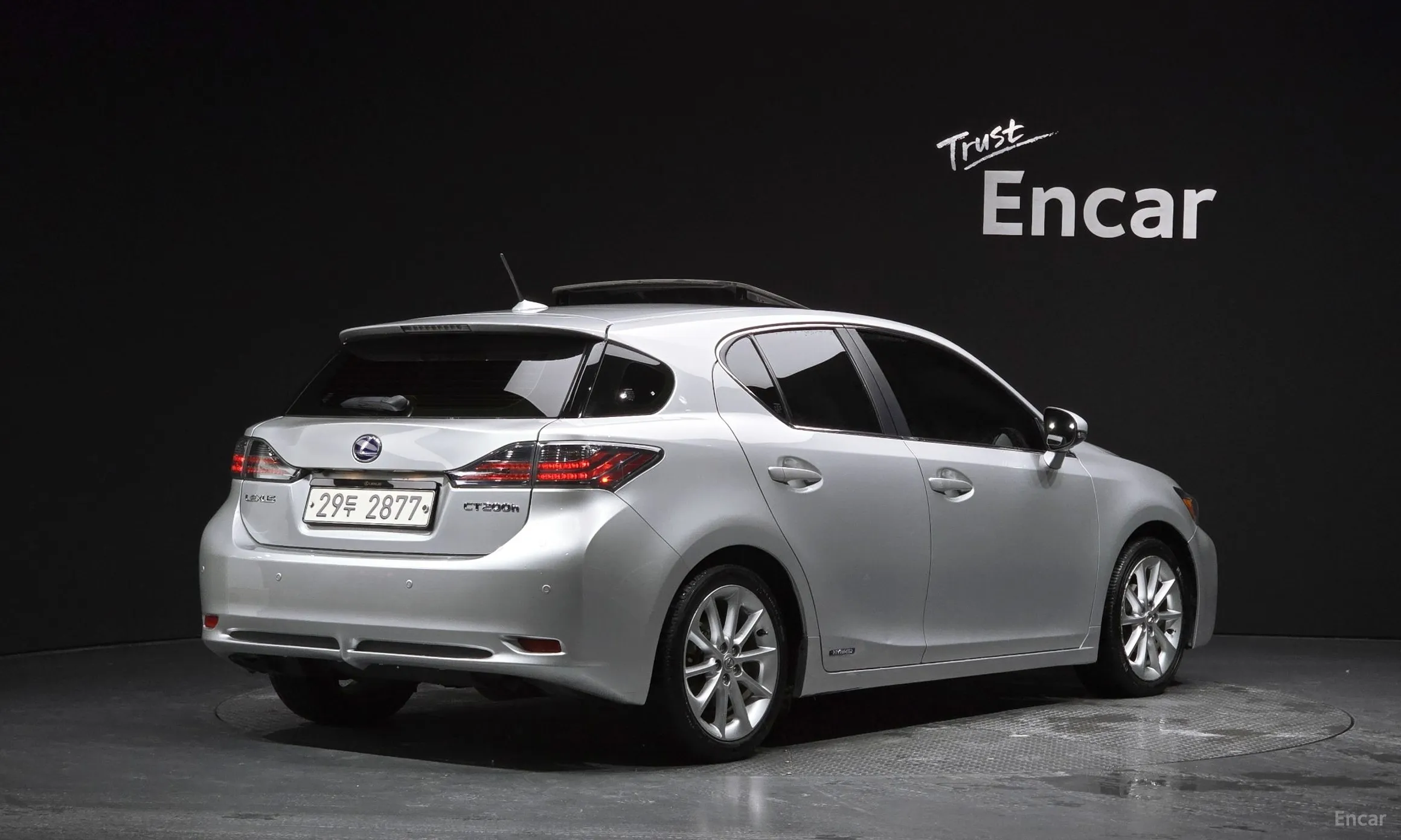 Lexus CT200h
