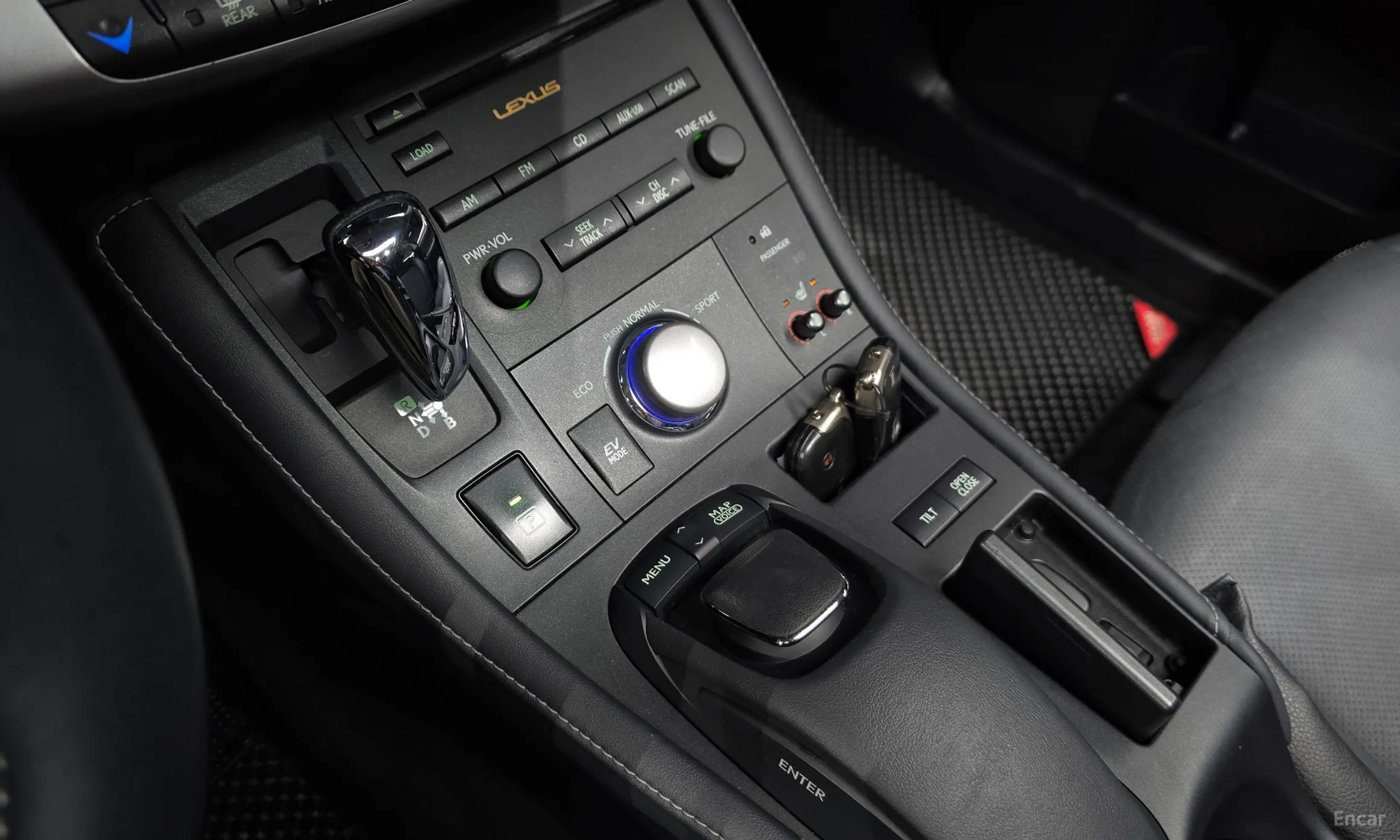 Lexus CT200h превью 9