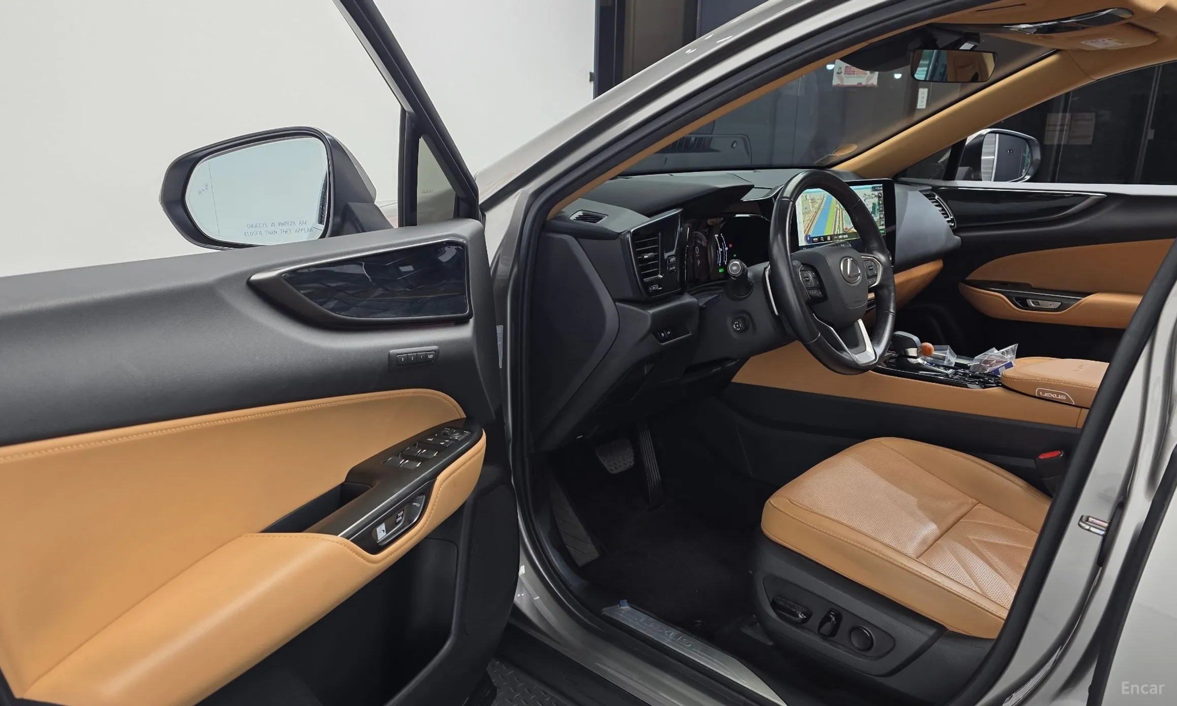 Lexus NX450h + 2nd Gen превью 10