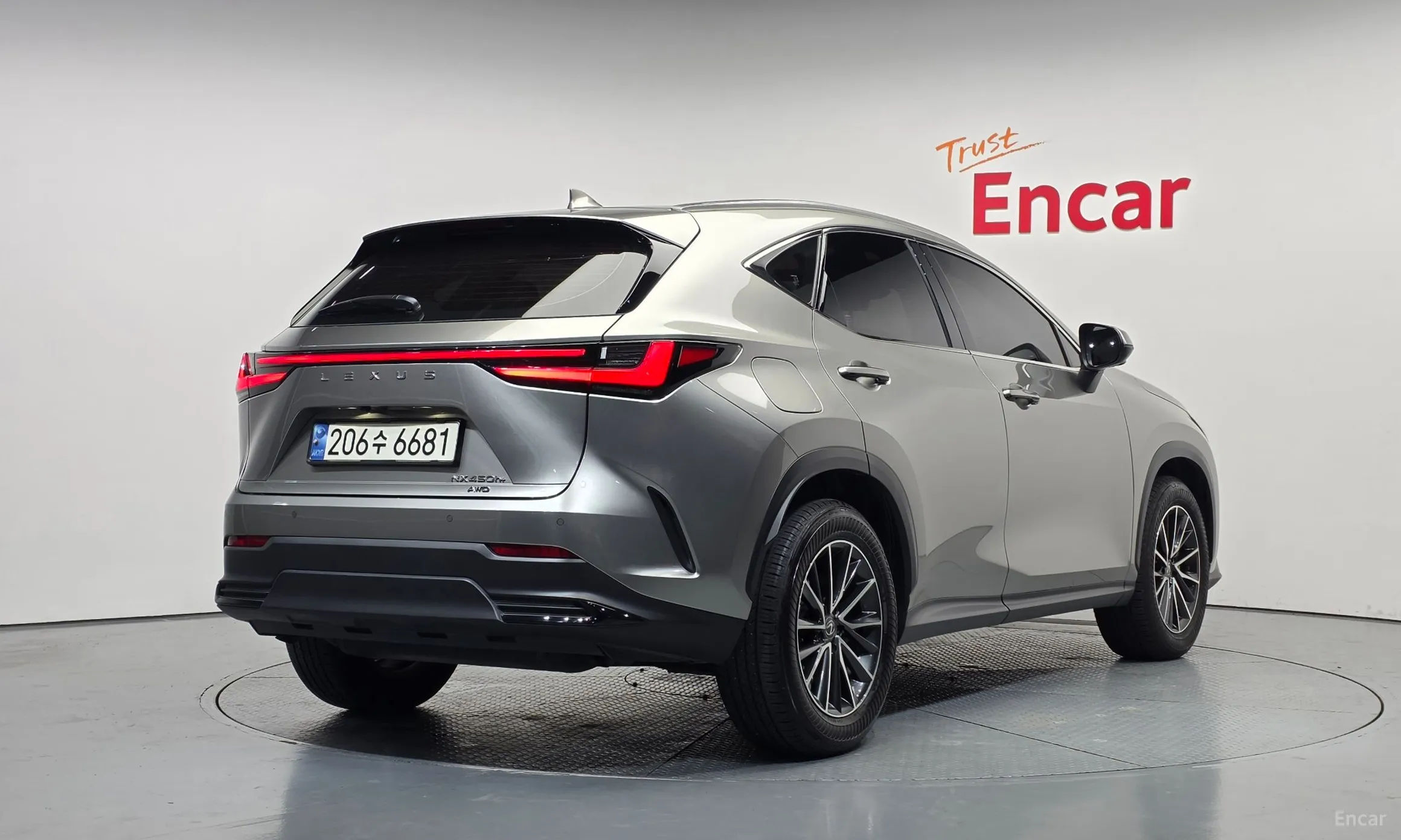 Lexus NX450h + 2nd Gen превью 2