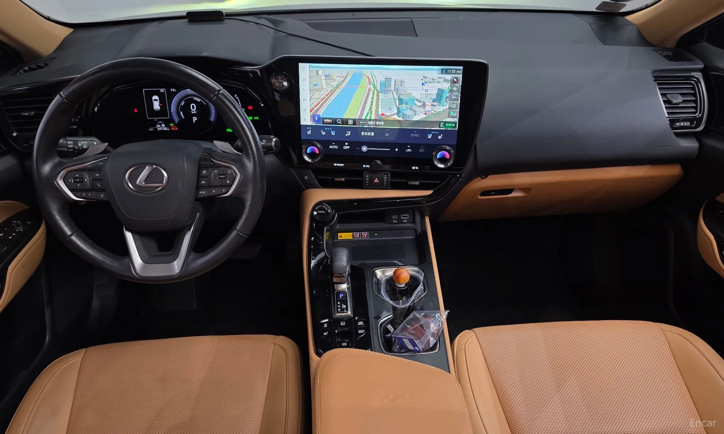 Lexus NX450h + 2nd Gen превью 7