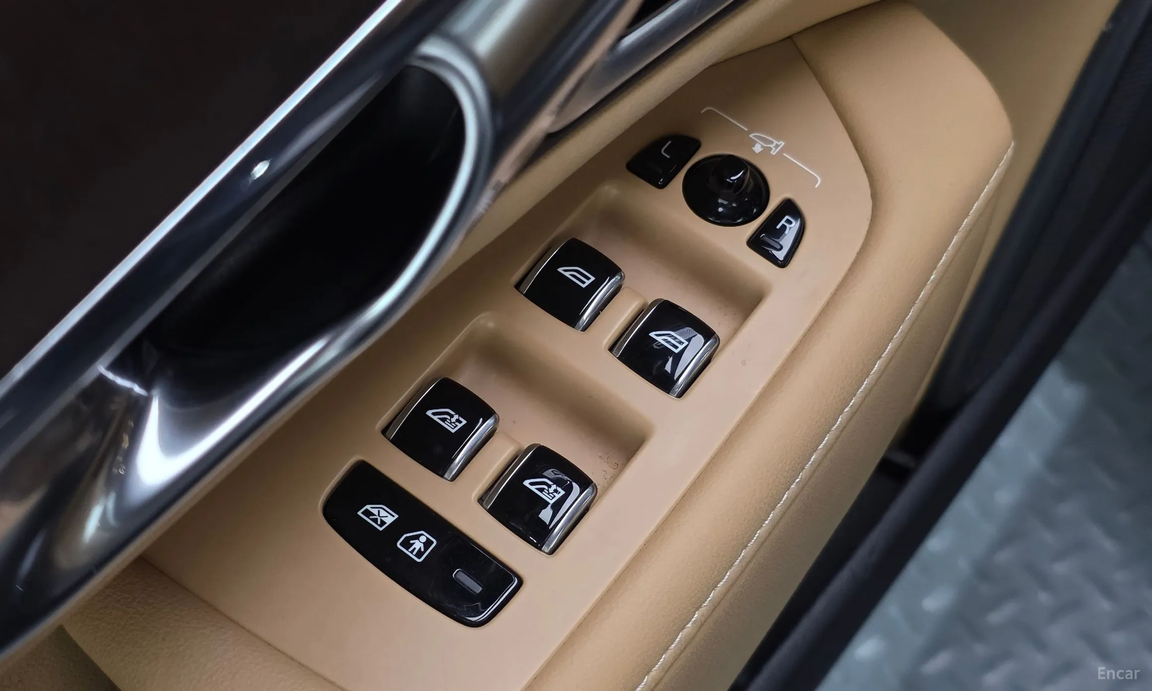 Volvo S90 превью 14