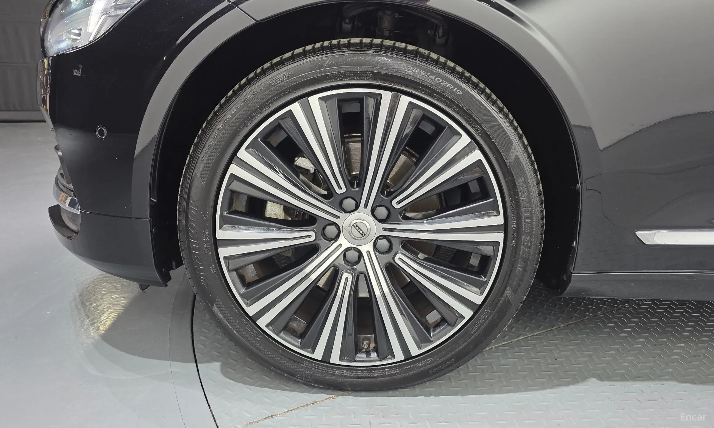 Volvo S90 превью 5