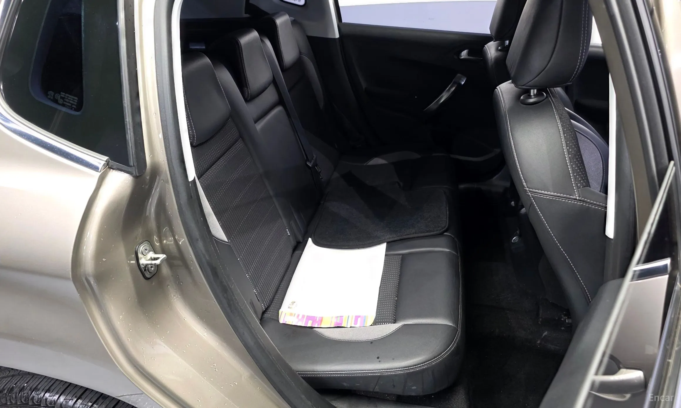 Peugeot 2008. превью 12