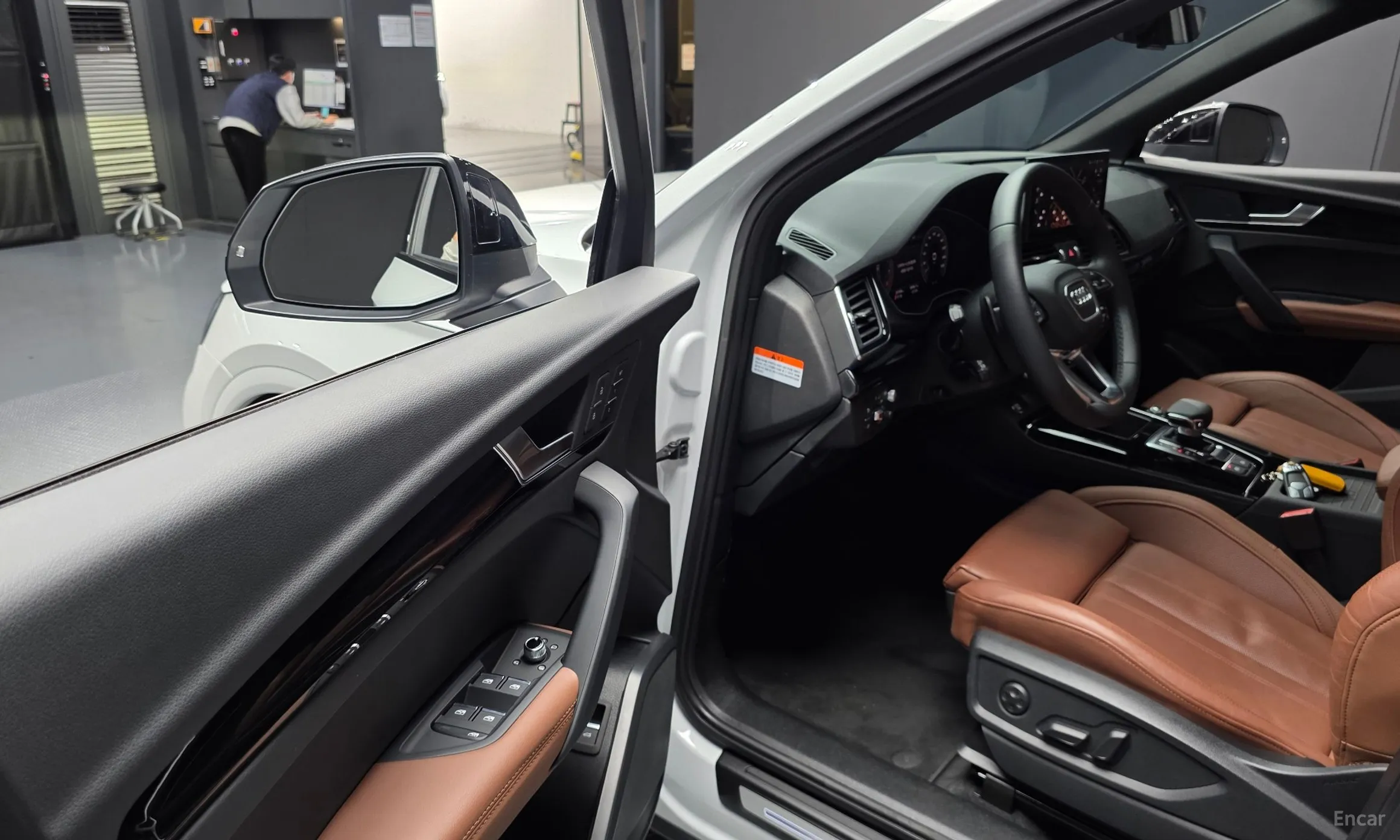 Audi Q5 (FY) превью 10