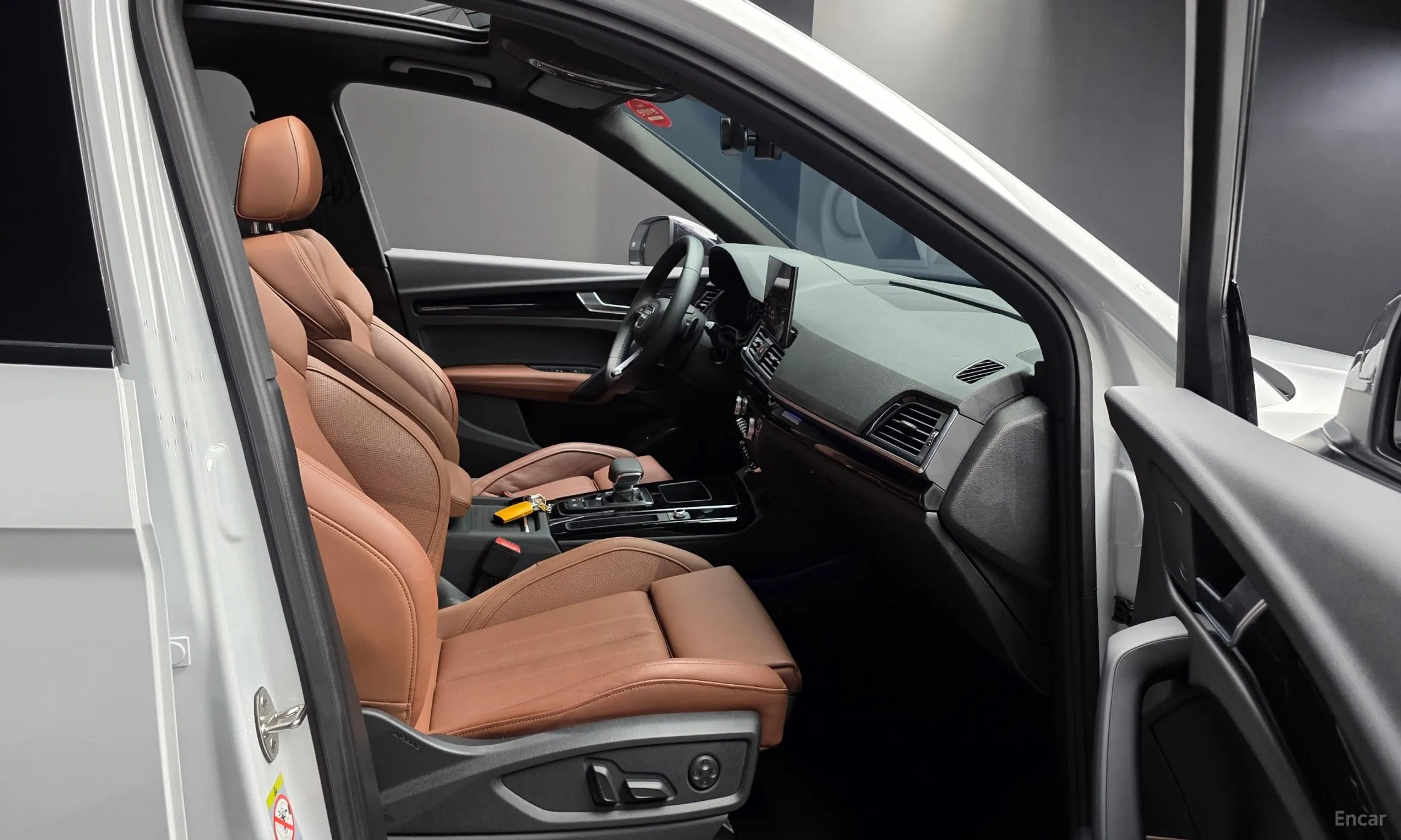 Audi Q5 (FY) превью 11