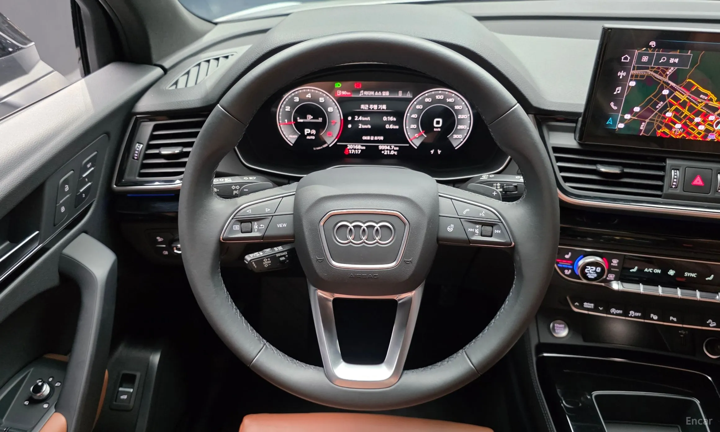 Audi Q5 (FY) превью 13