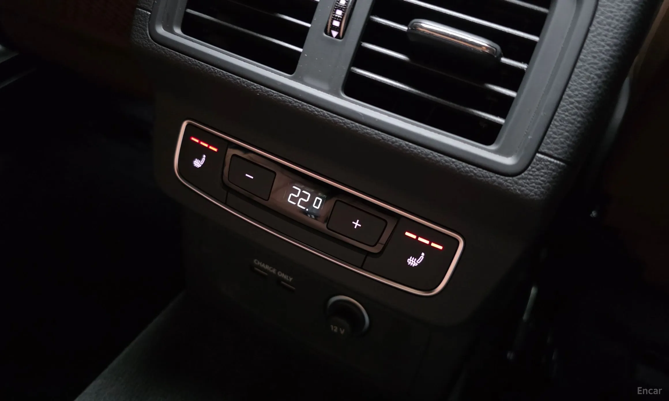 Audi Q5 (FY) превью 18