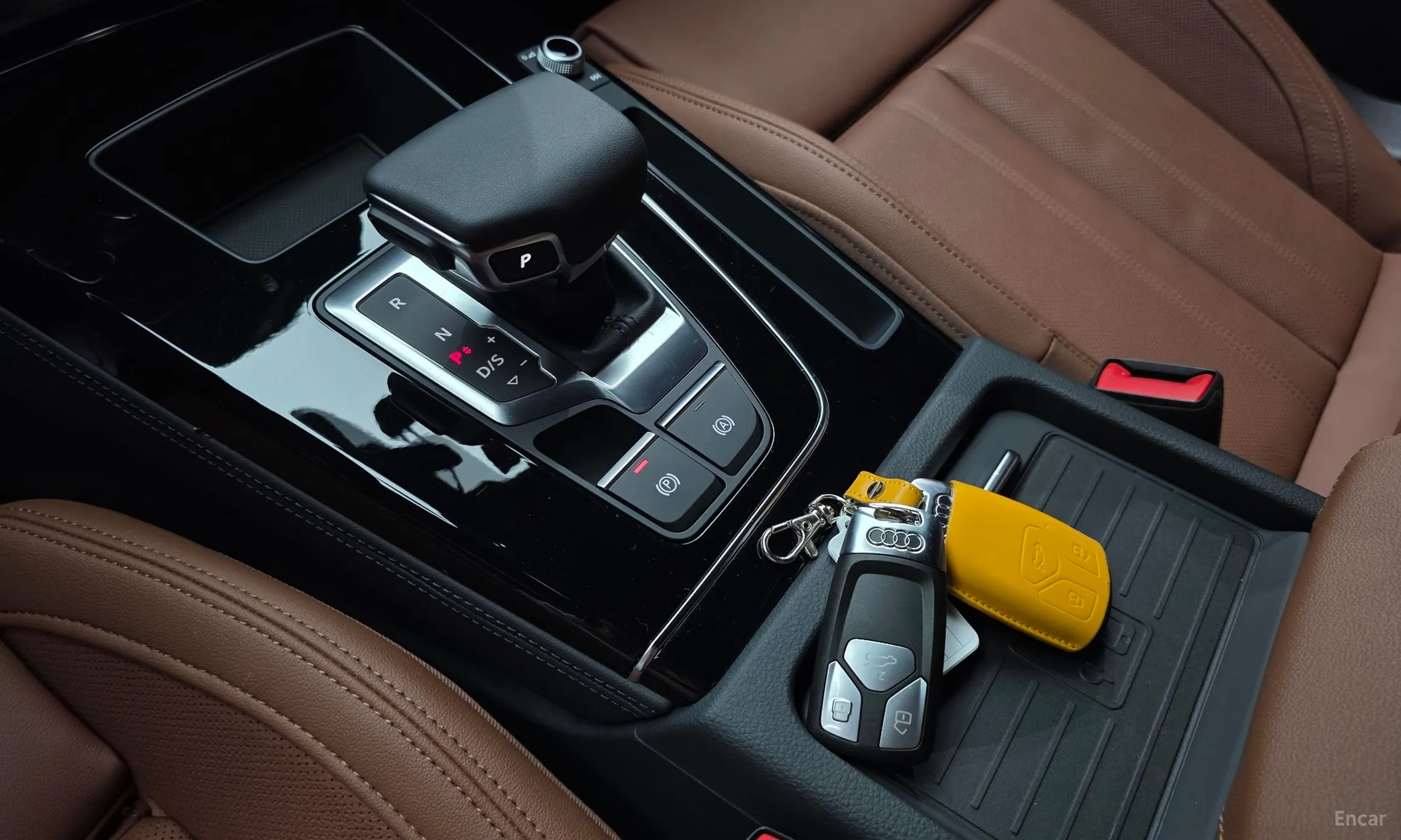 Audi Q5 (FY) превью 9