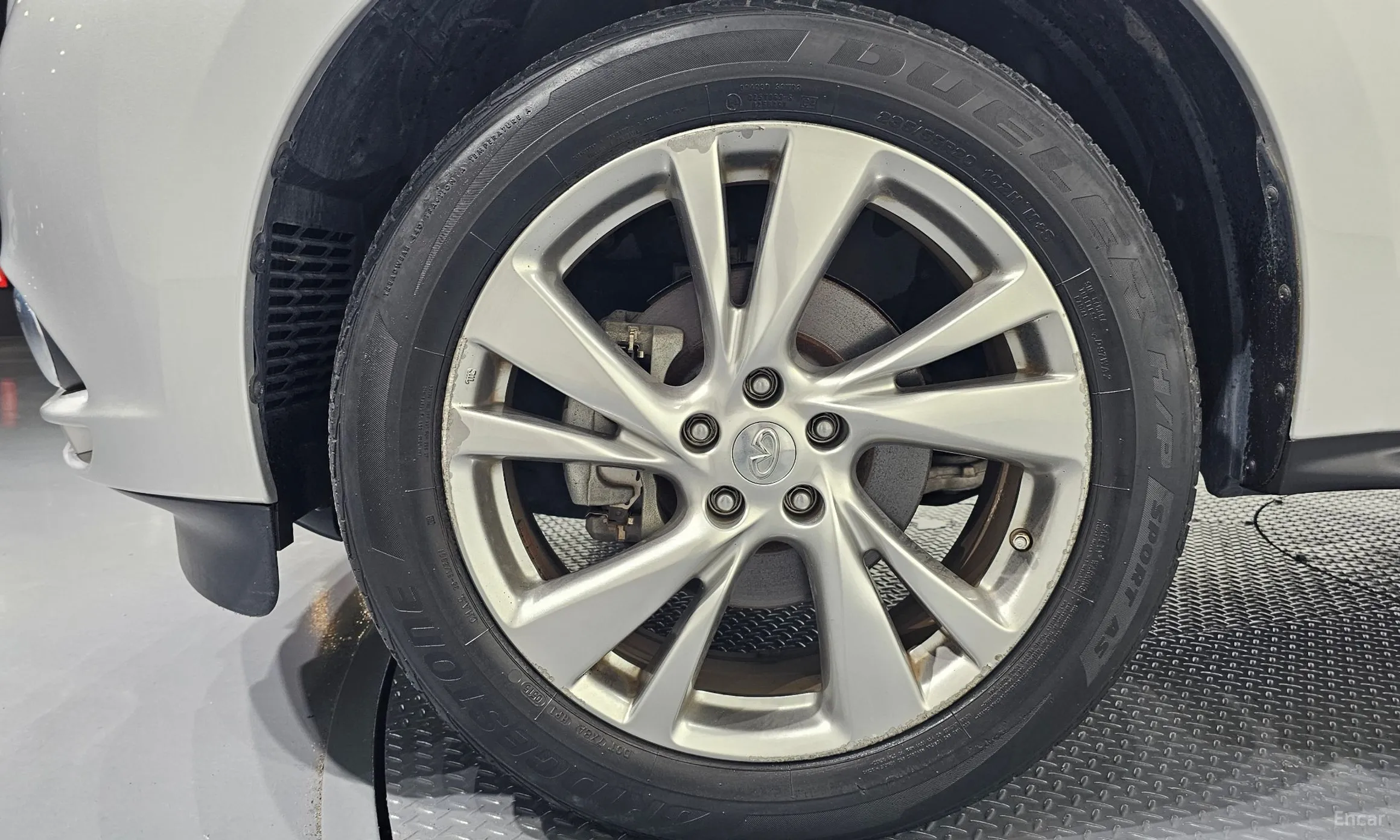 Infiniti QX60 превью 5
