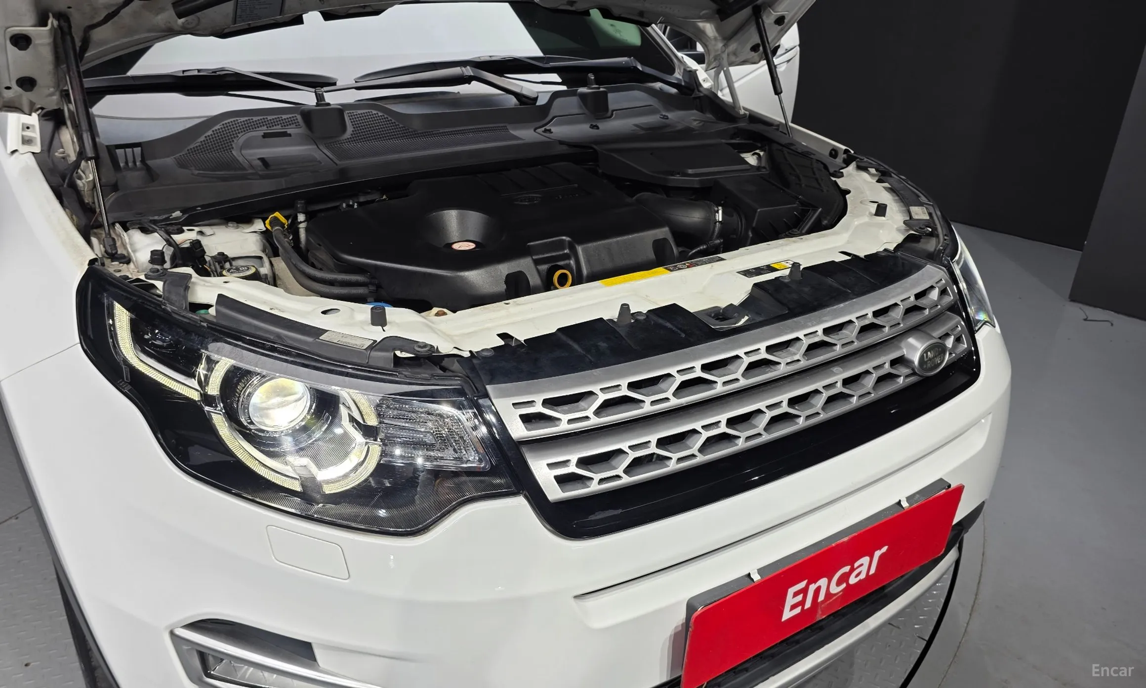 Land Rover Discovery Sports превью 6