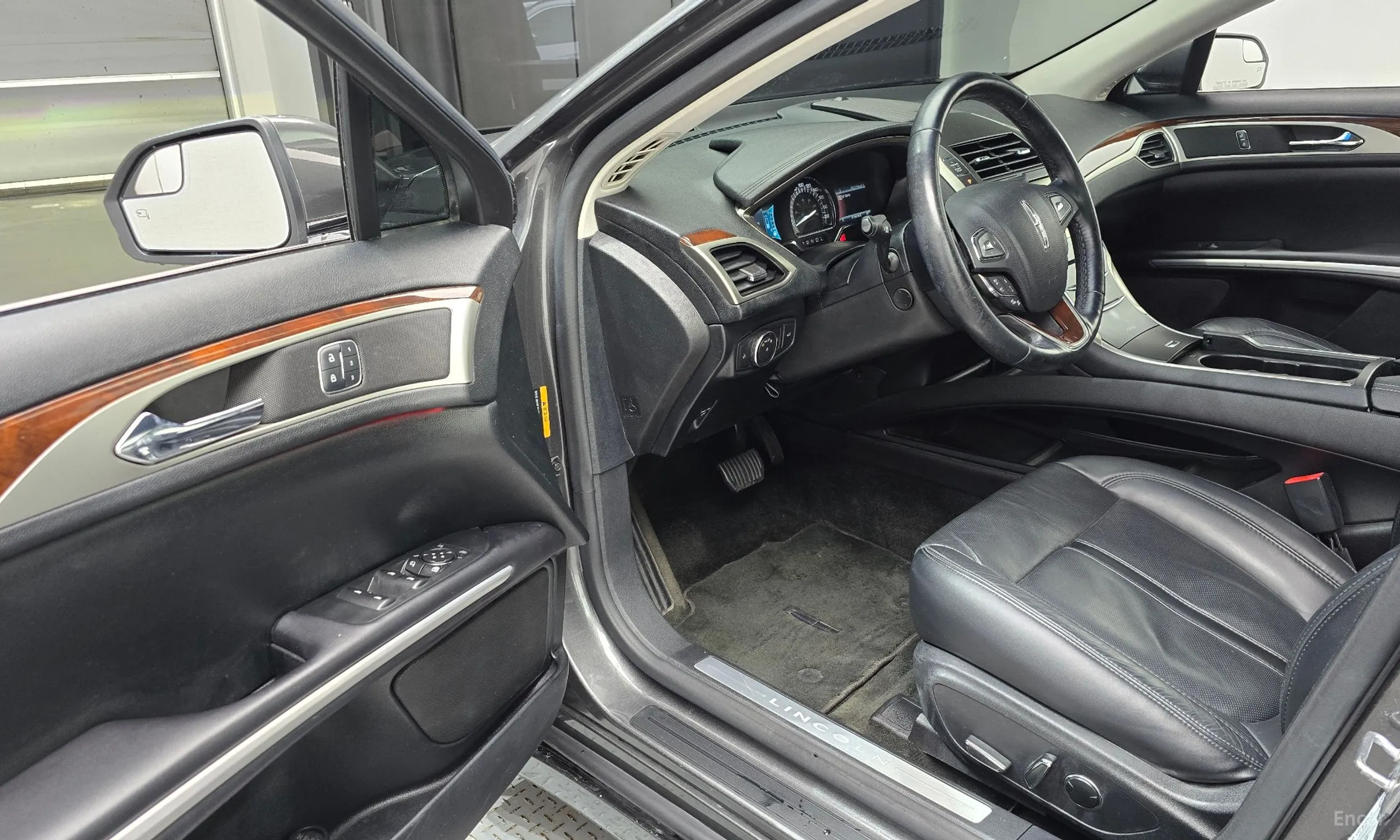 Lincoln New MKZ превью 10
