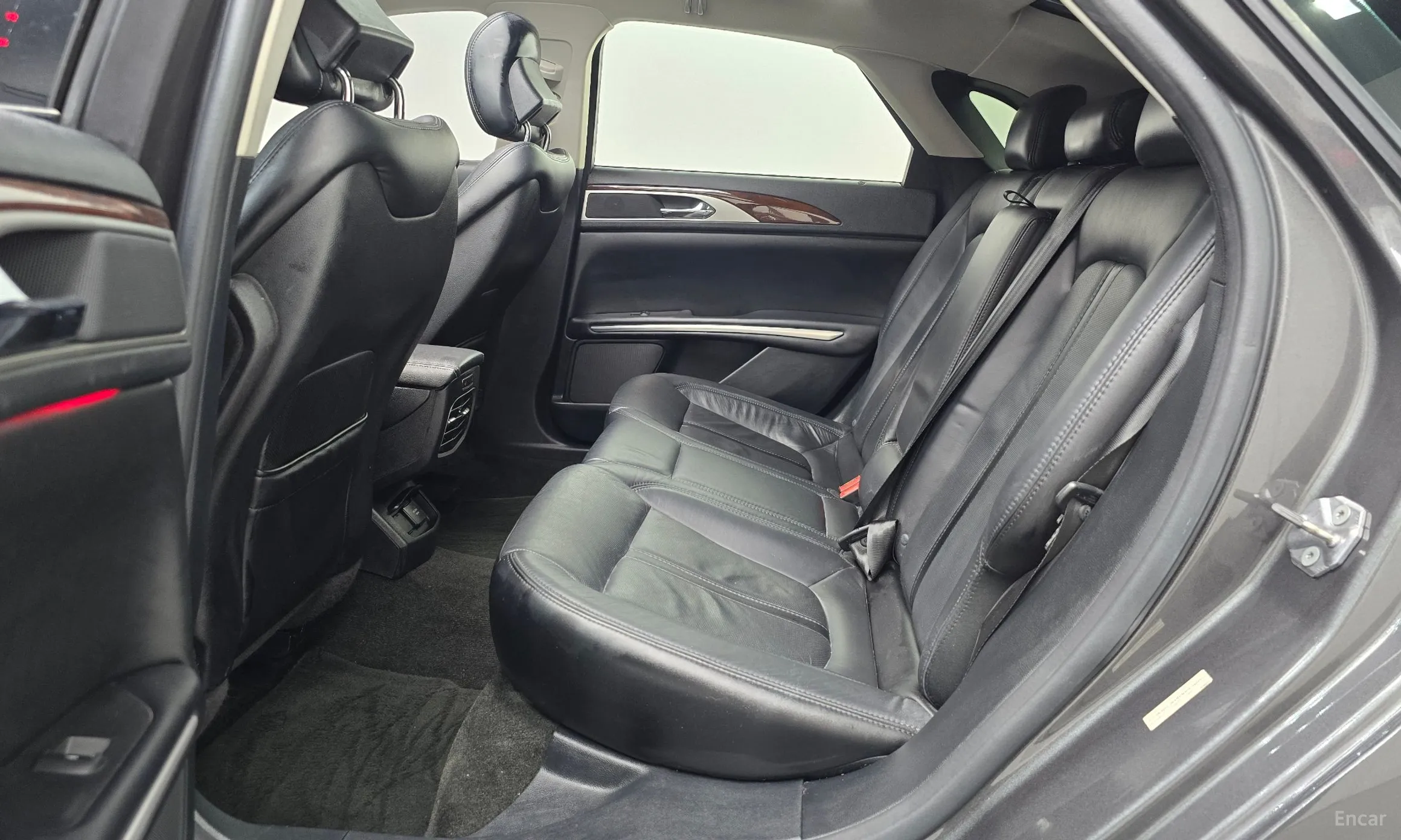 Lincoln New MKZ превью 11