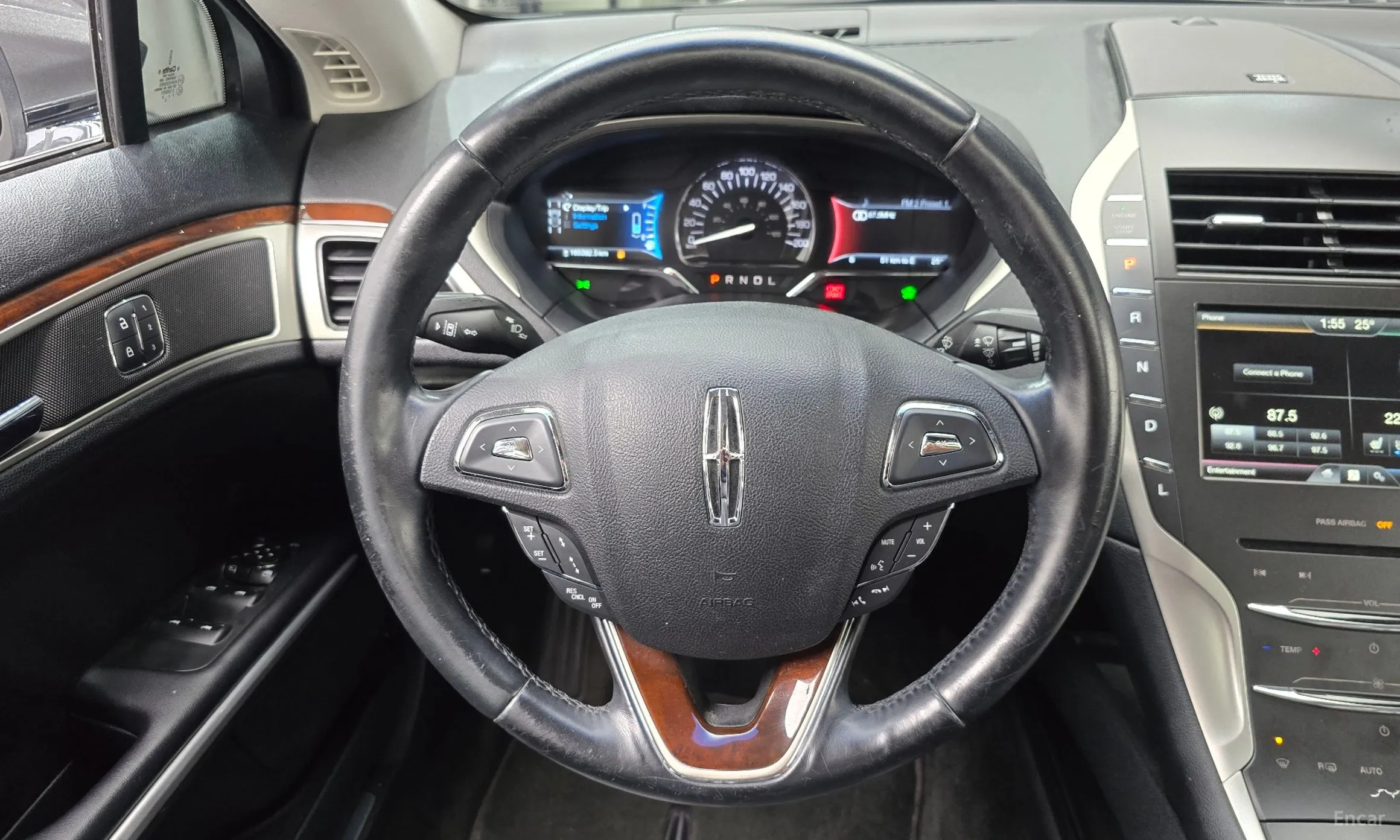 Lincoln New MKZ превью 13