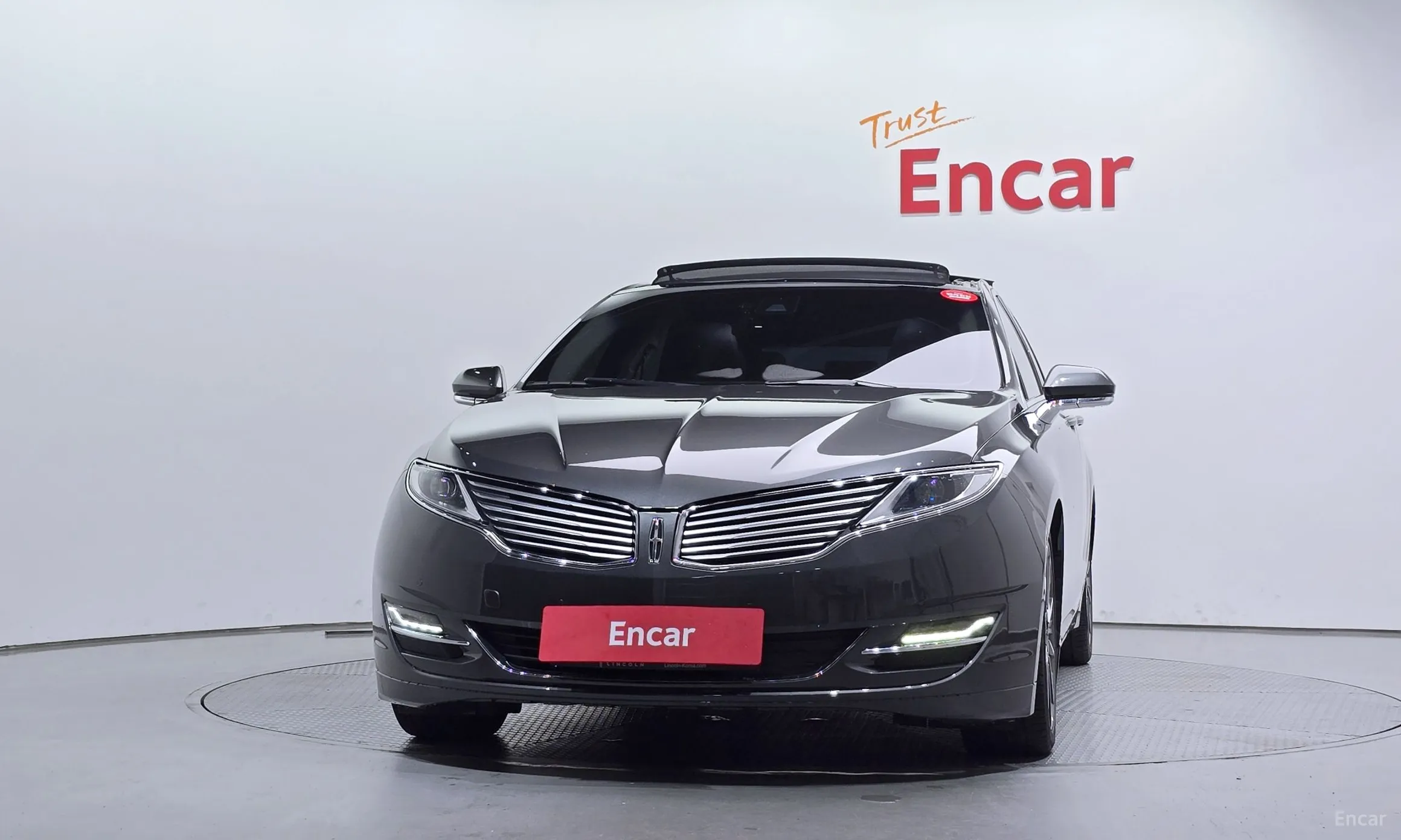 Lincoln New MKZ превью 3
