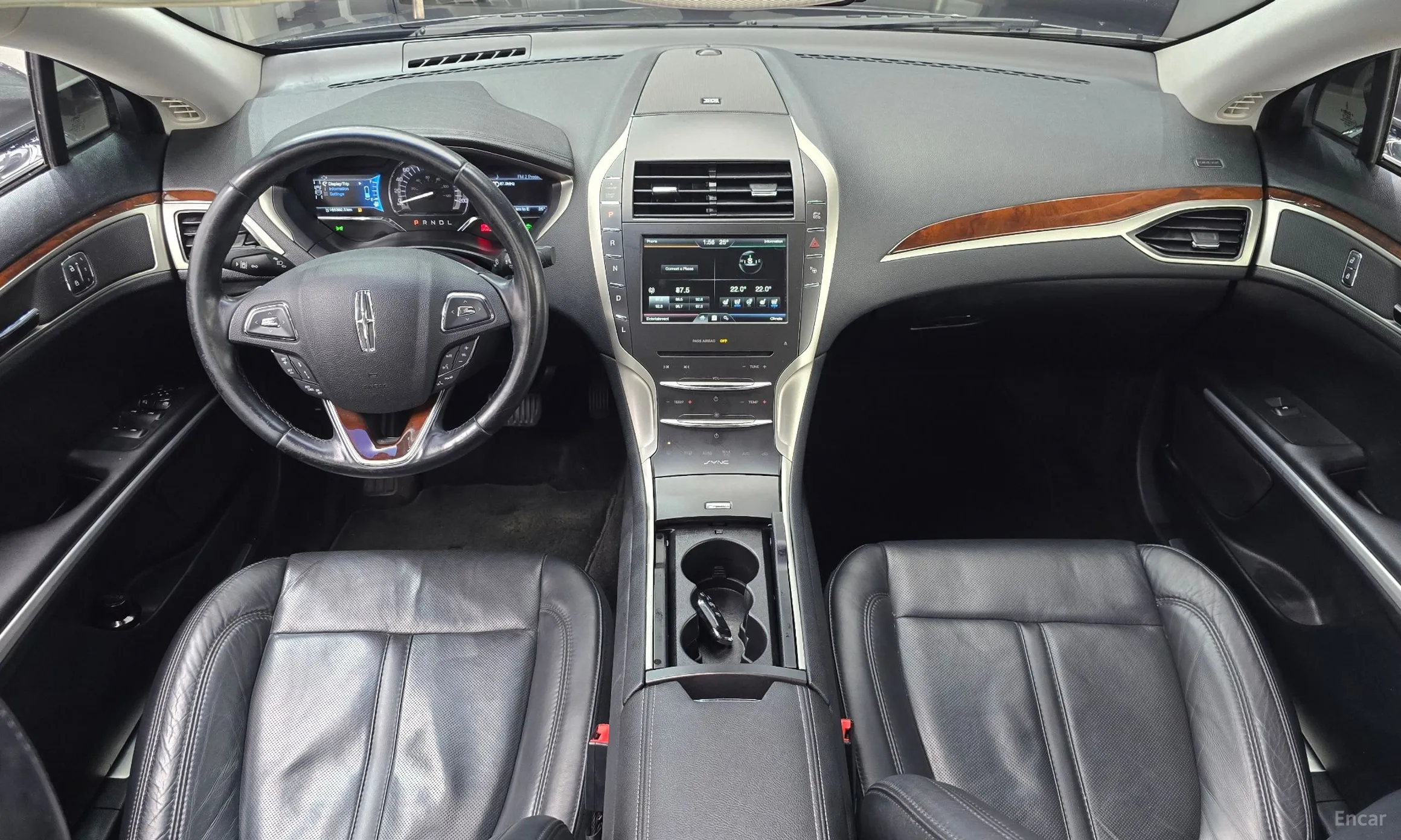 Lincoln New MKZ превью 7