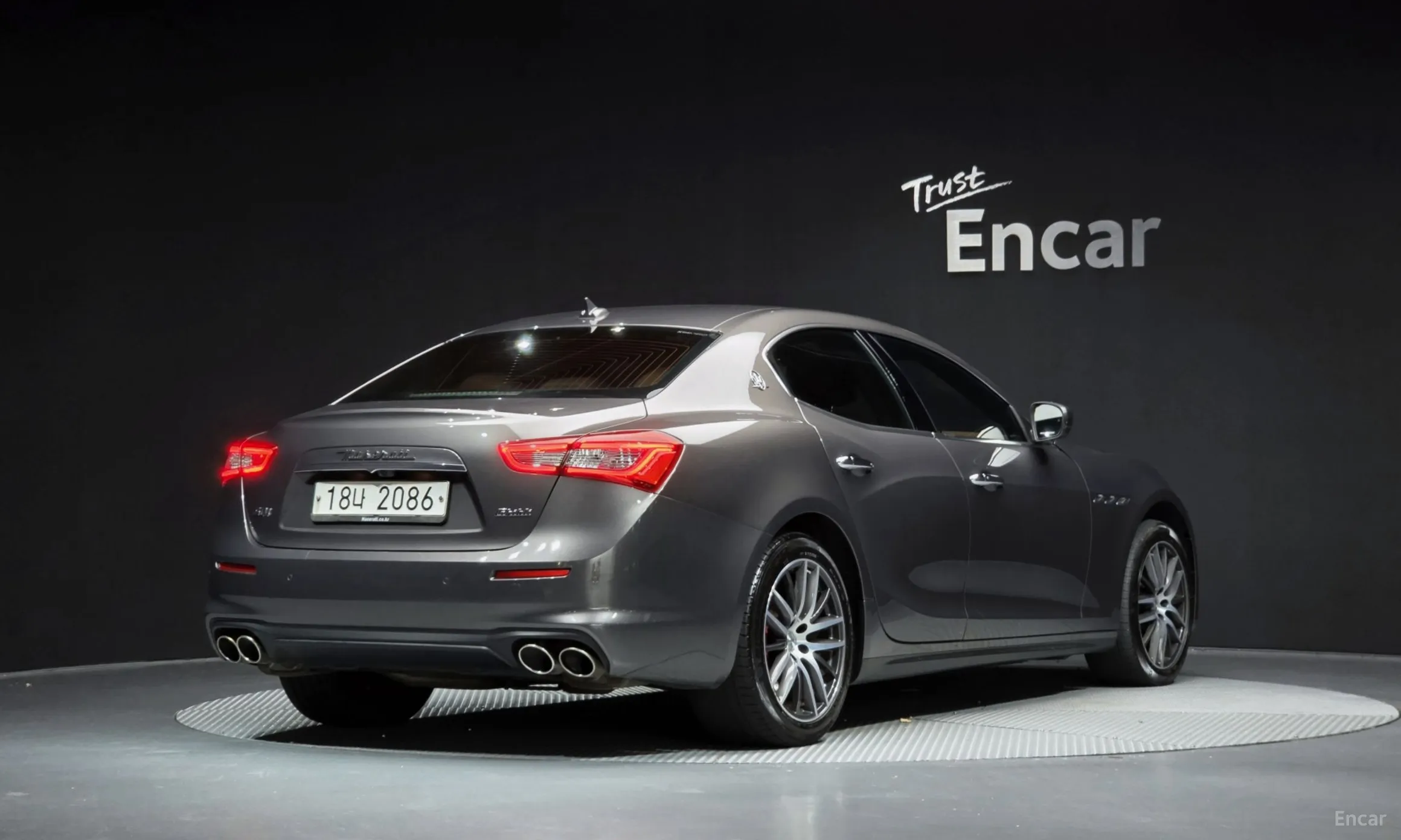 Maserati Ghibli превью 2