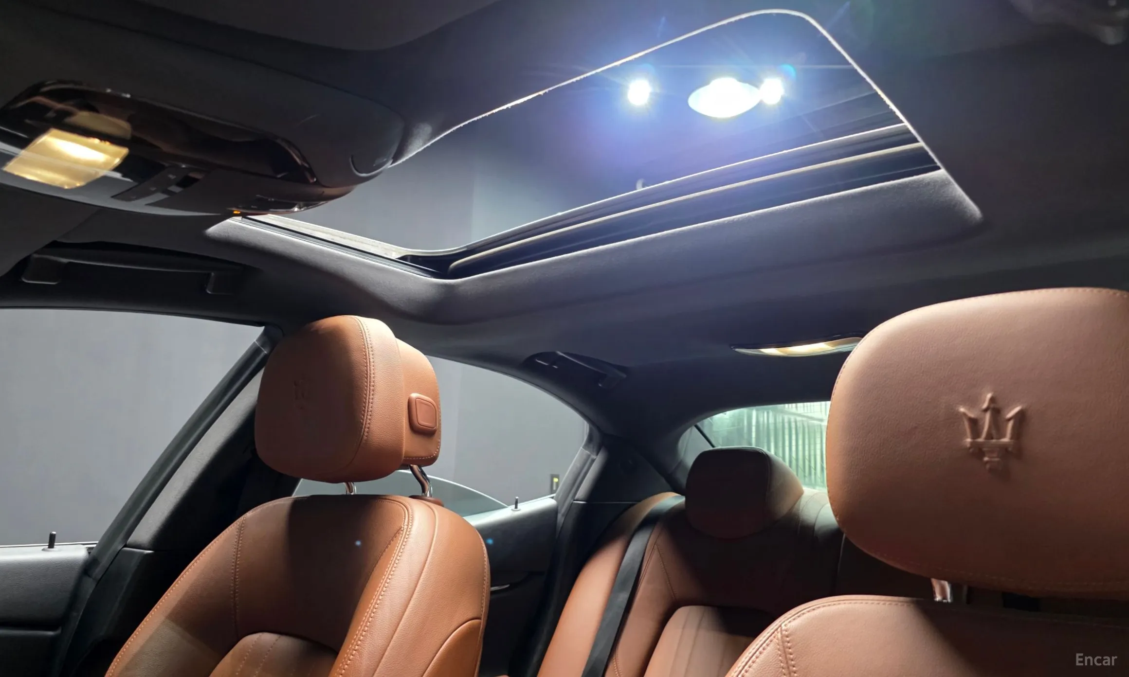 Maserati Ghibli превью 18