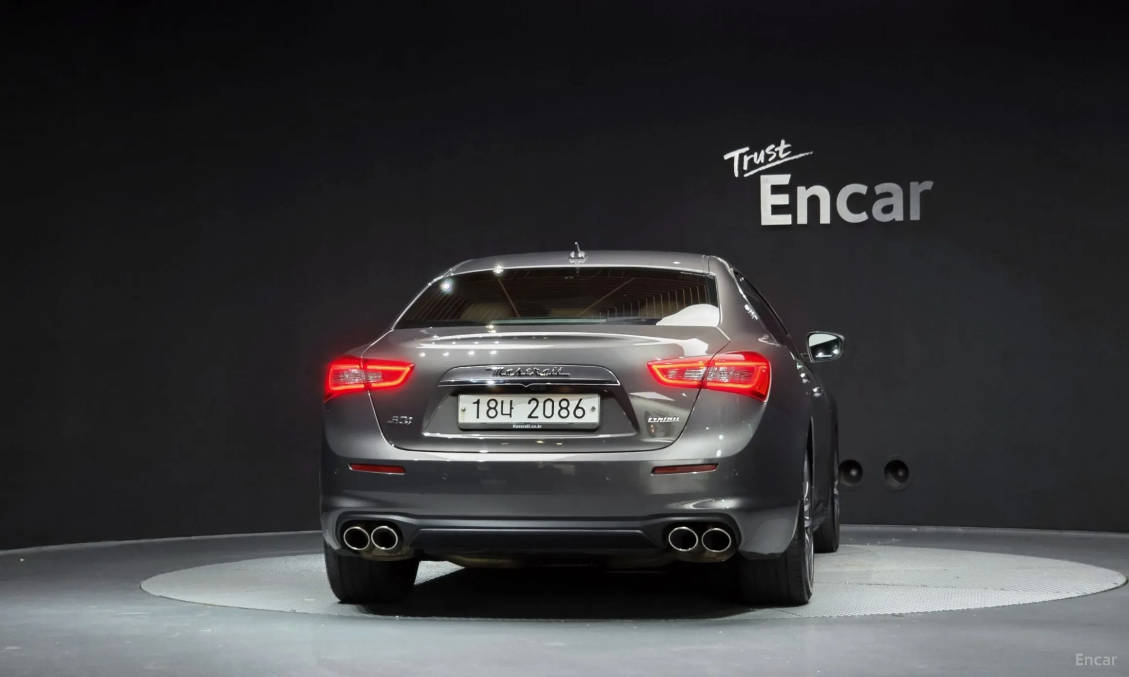 Maserati Ghibli превью 4