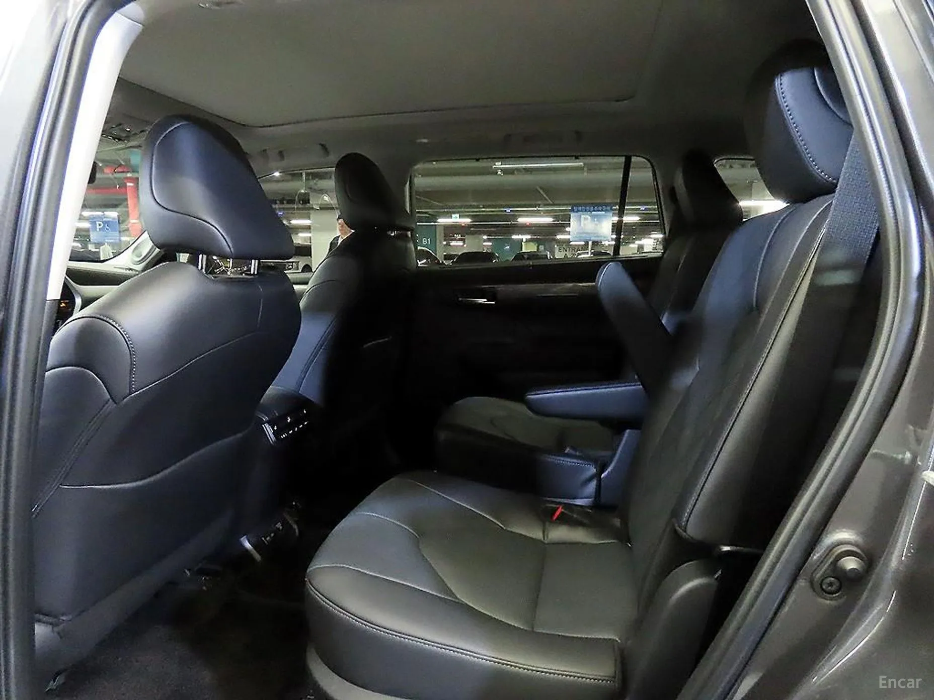 Toyota Highlander 4th generation превью 9