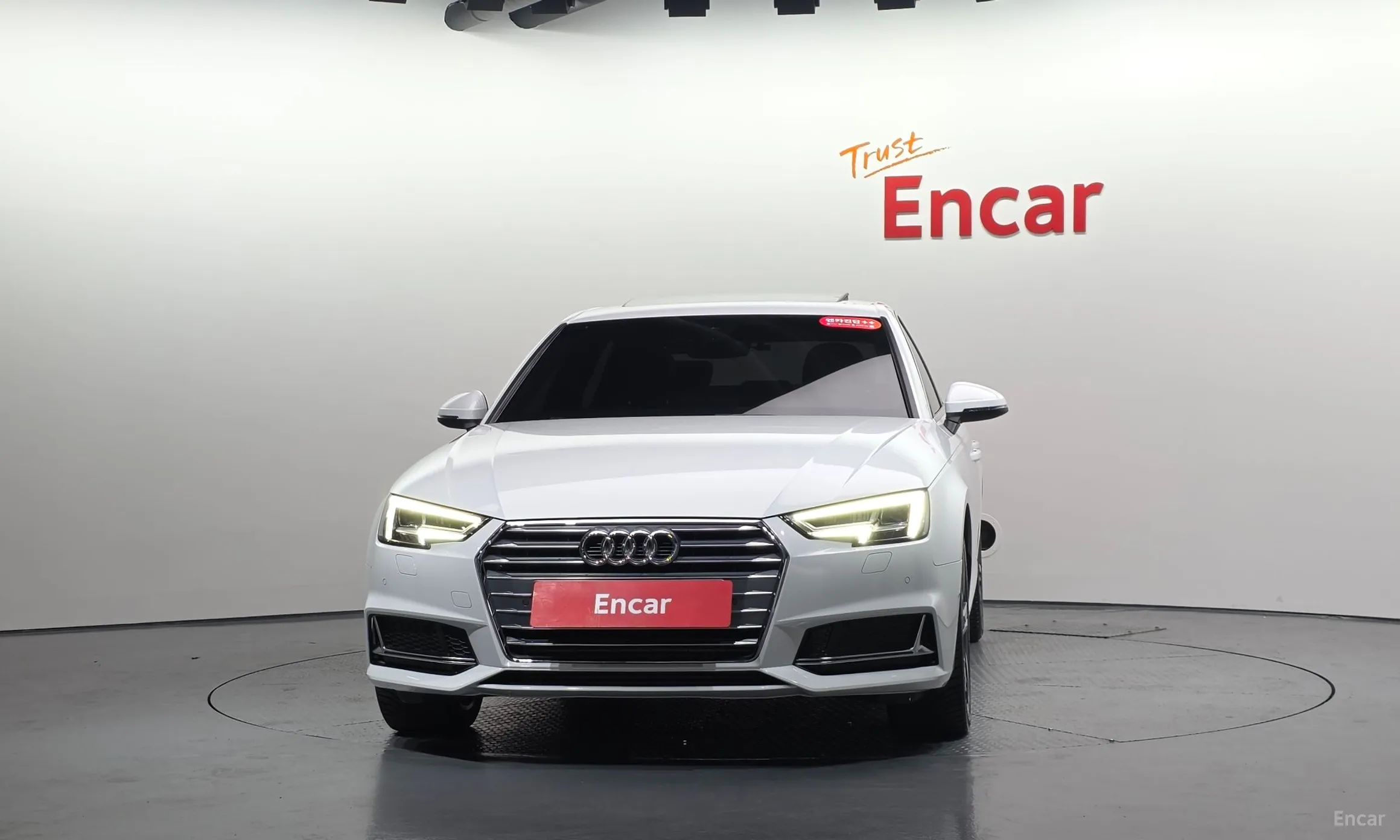 Audi A4 (B9) превью 3