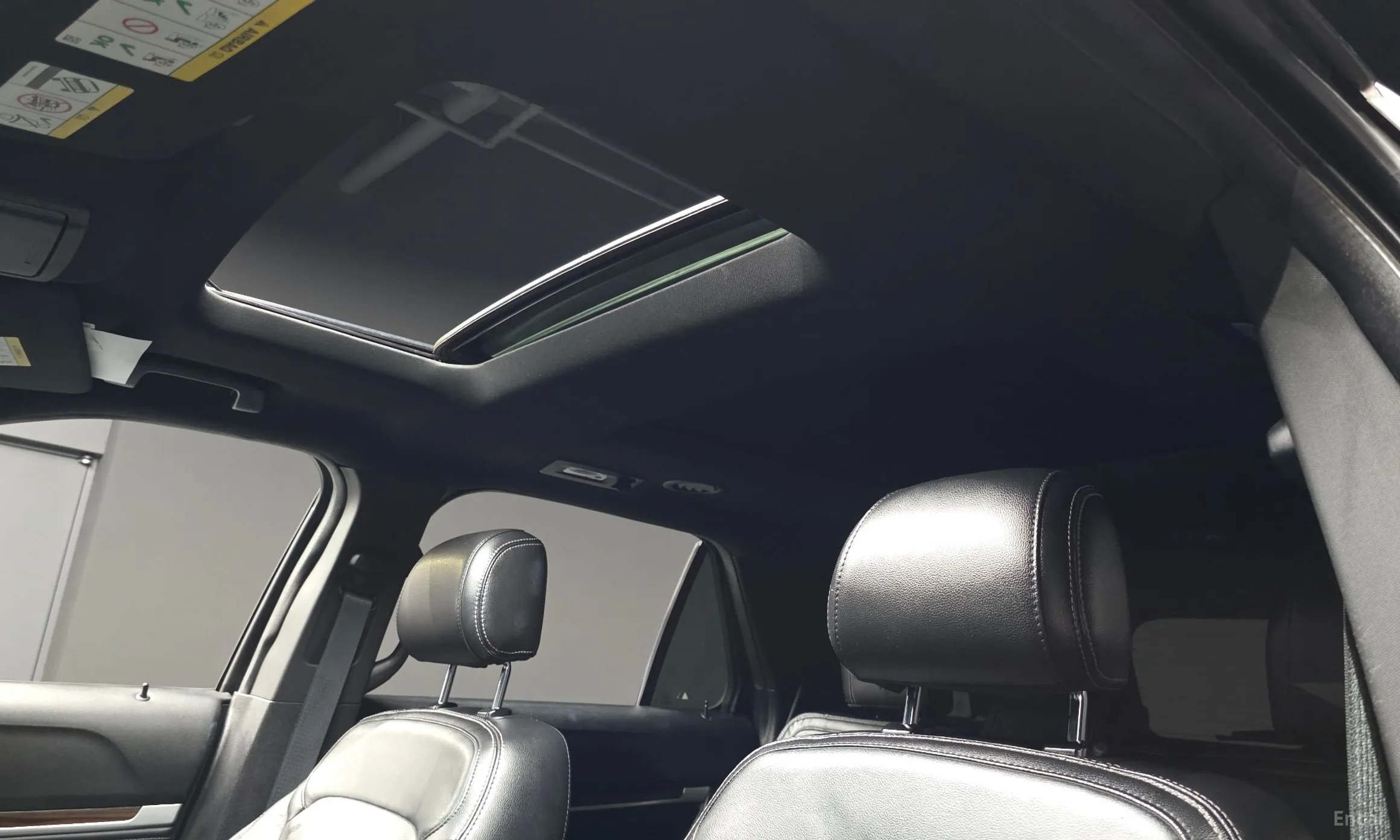 Ford Explorer превью 16