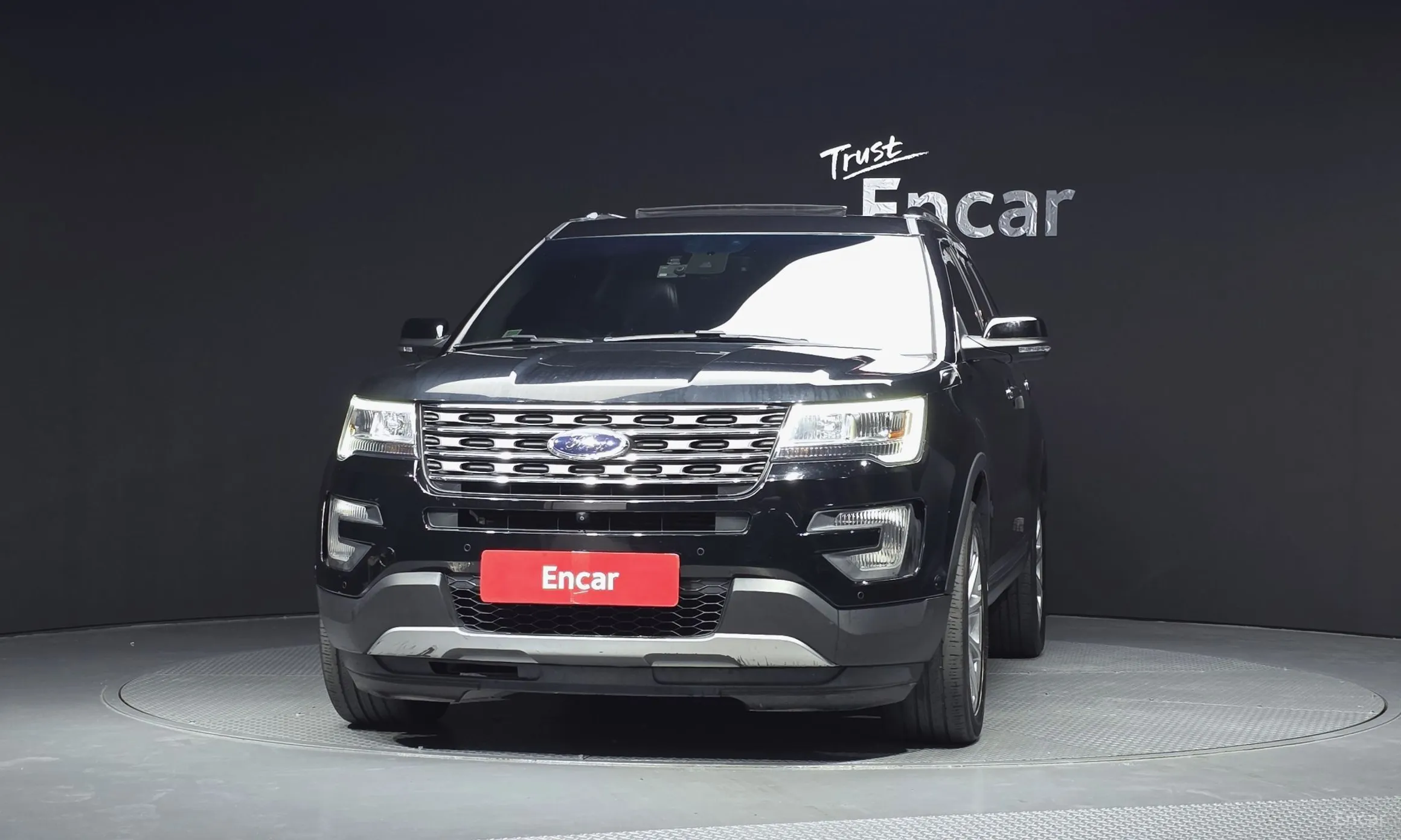 Ford Explorer превью 3