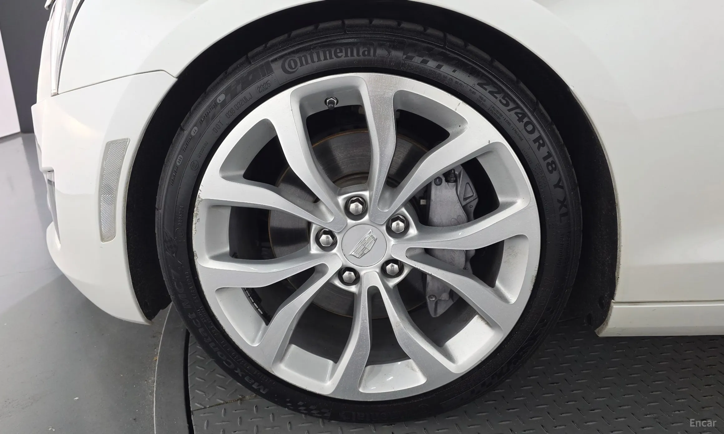 Cadillac Ats превью 5
